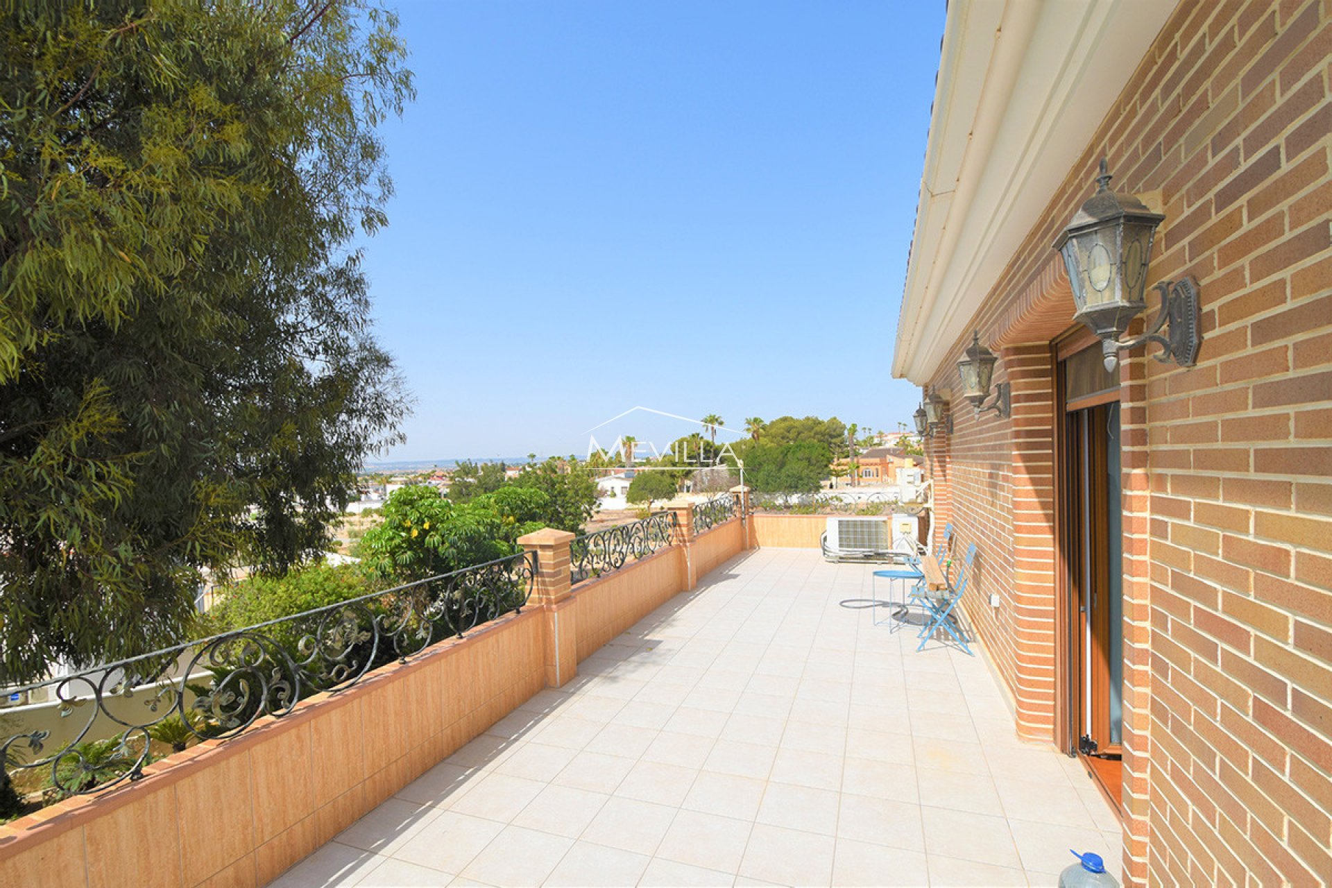 Reventas - Chalet / Villa - Guardamar / Ciudad Quesada / La Marina - Ciudad Quesada