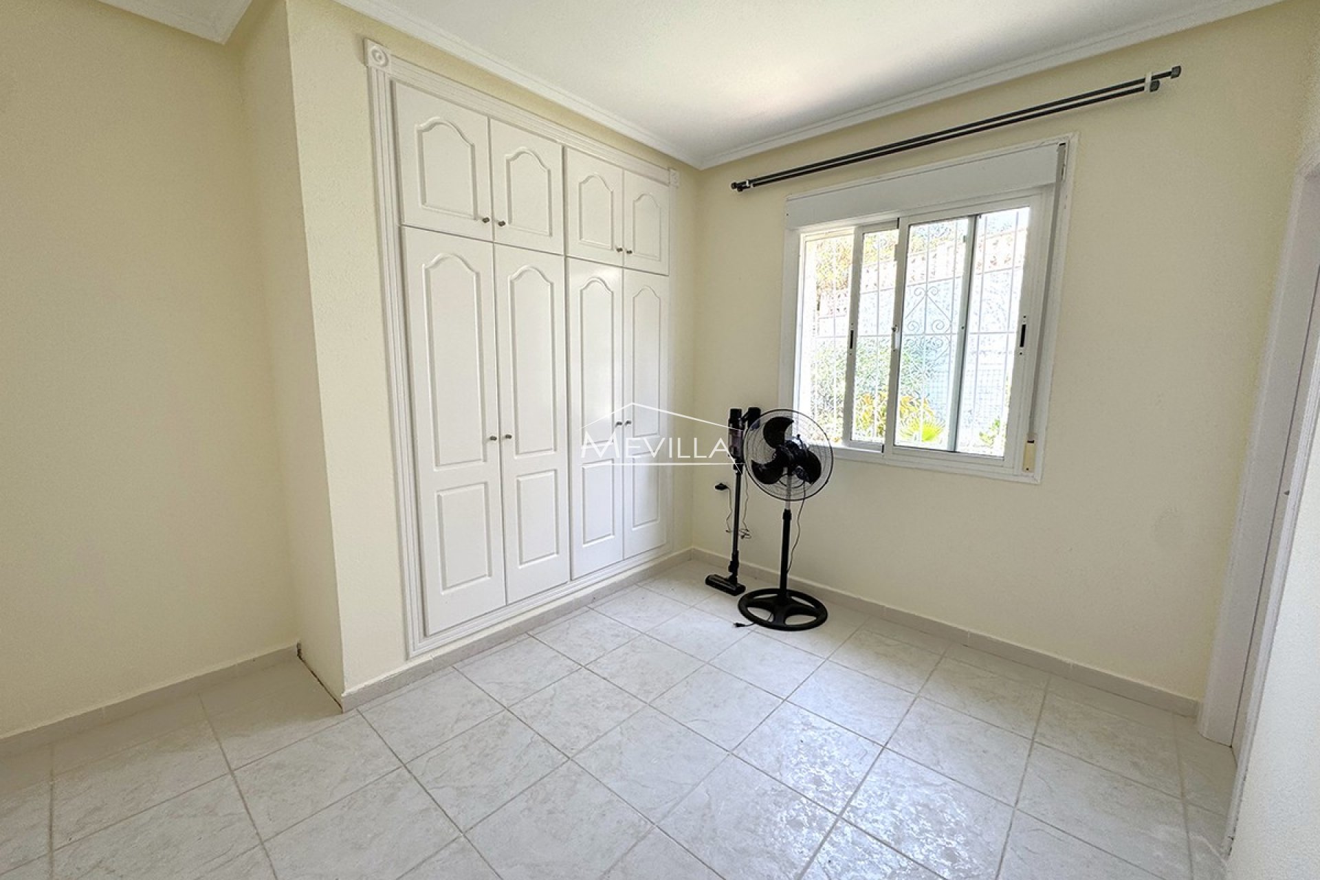 Reventas - Chalet / Villa - Guardamar / Ciudad Quesada / La Marina - Ciudad Quesada