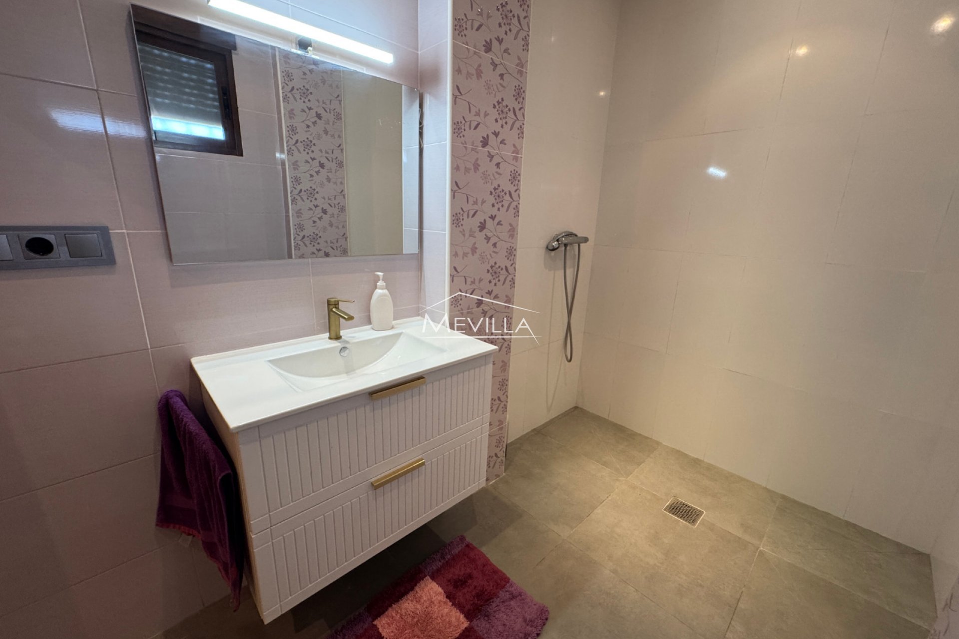 Reventas - Chalet / Villa - Mar Menor - Los Narejos