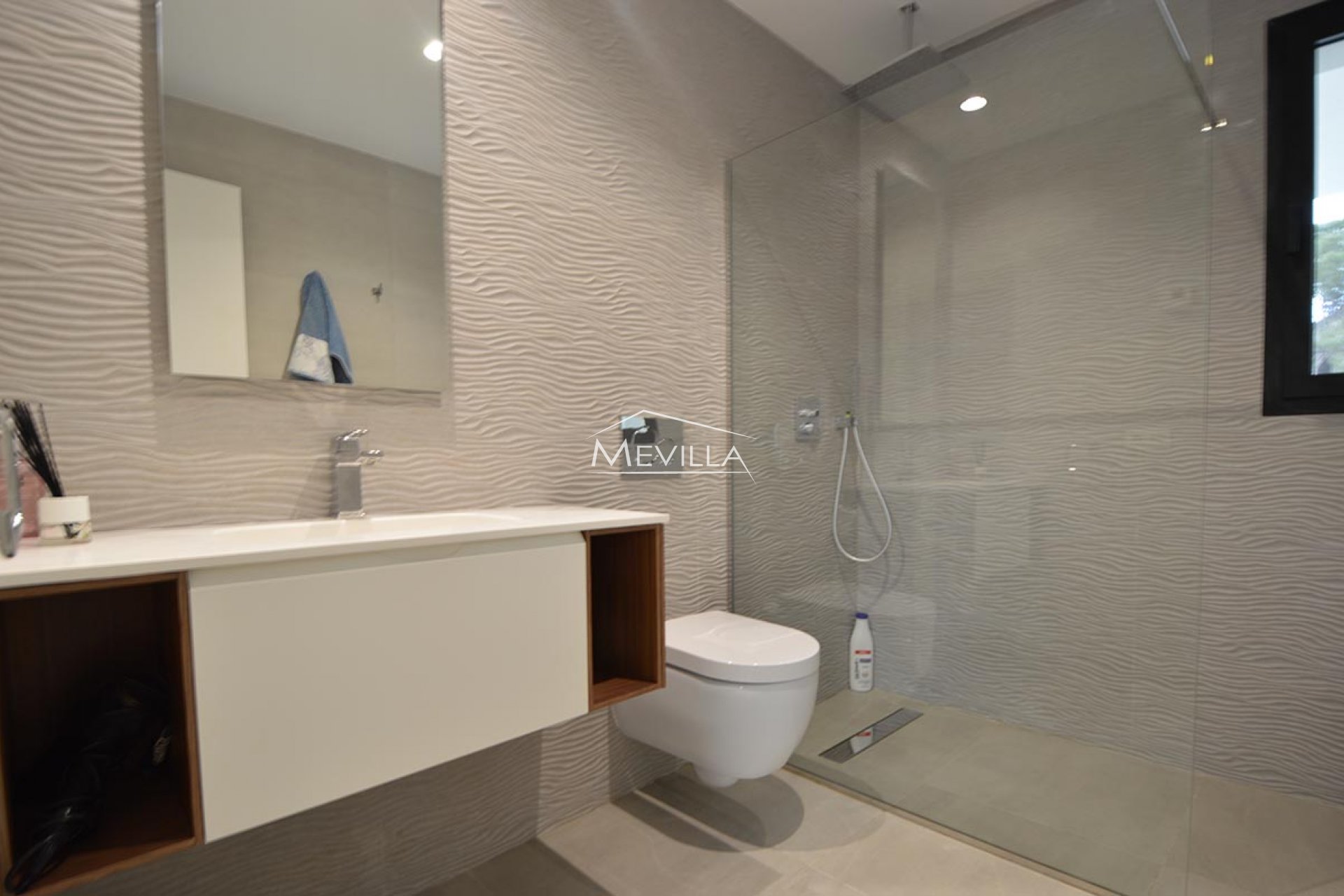 Reventas - Chalet / Villa - Orihuela Costa - Cabo Roig