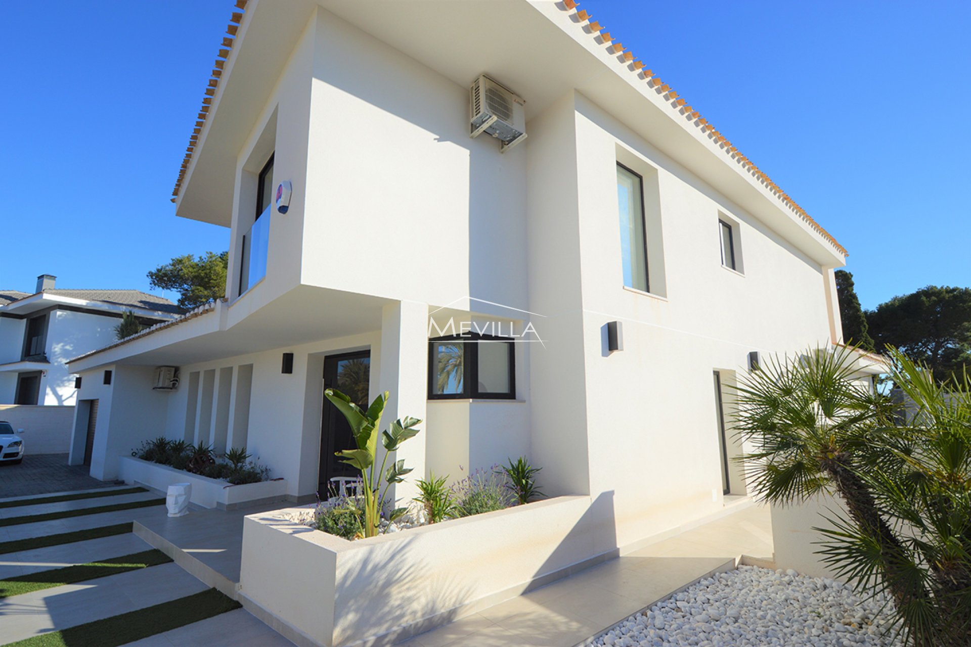 Reventas - Chalet / Villa - Orihuela Costa - Cabo Roig