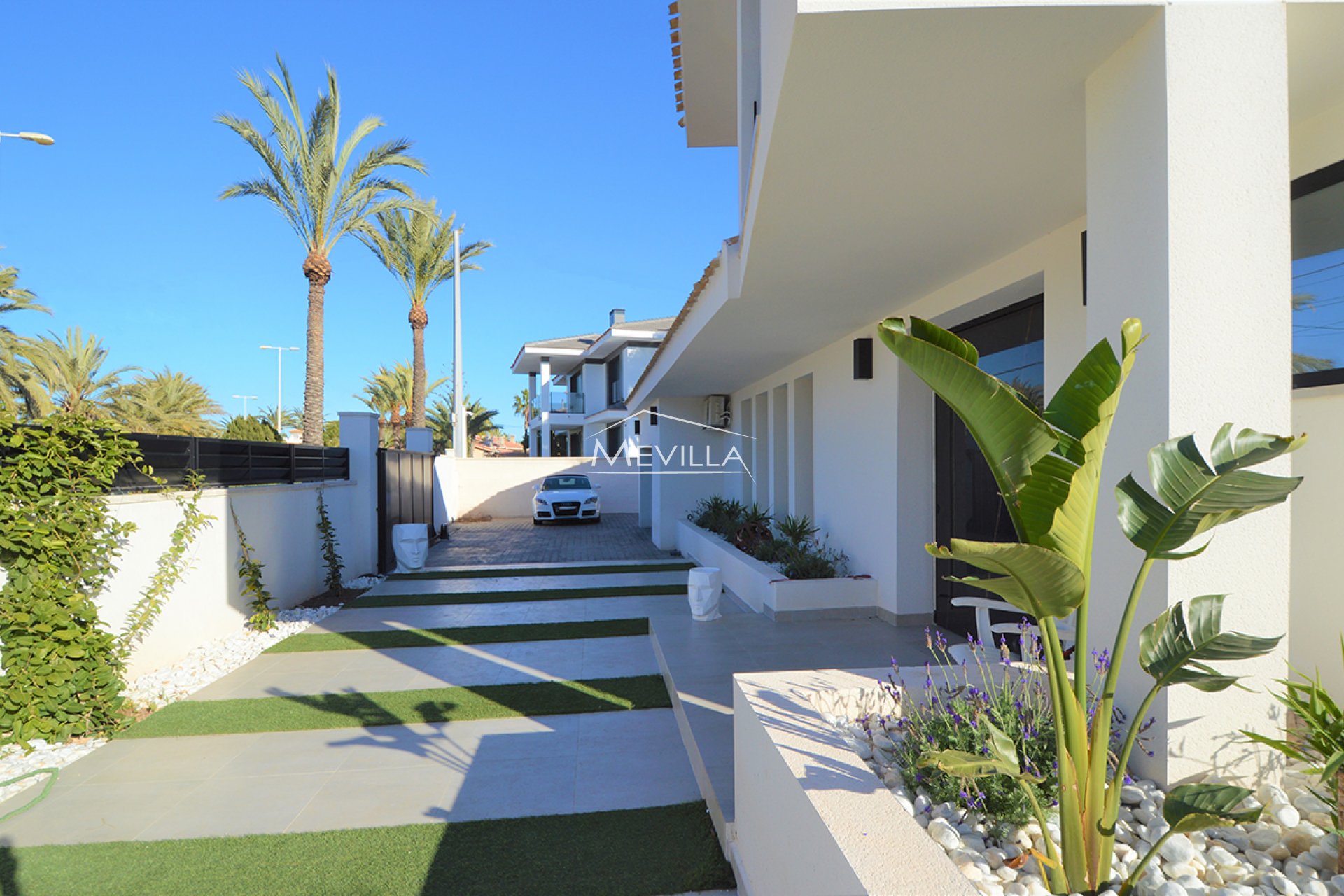 Reventas - Chalet / Villa - Orihuela Costa - Cabo Roig