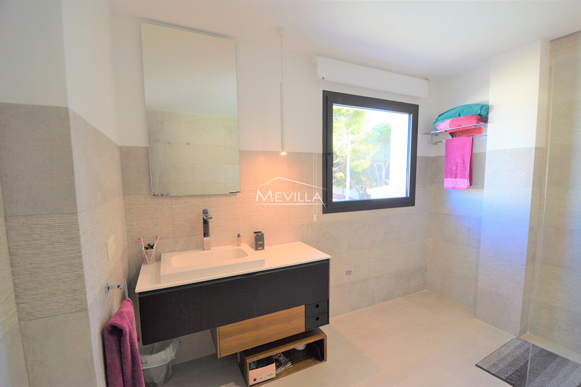 Reventas - Chalet / Villa - Orihuela Costa - Cabo Roig