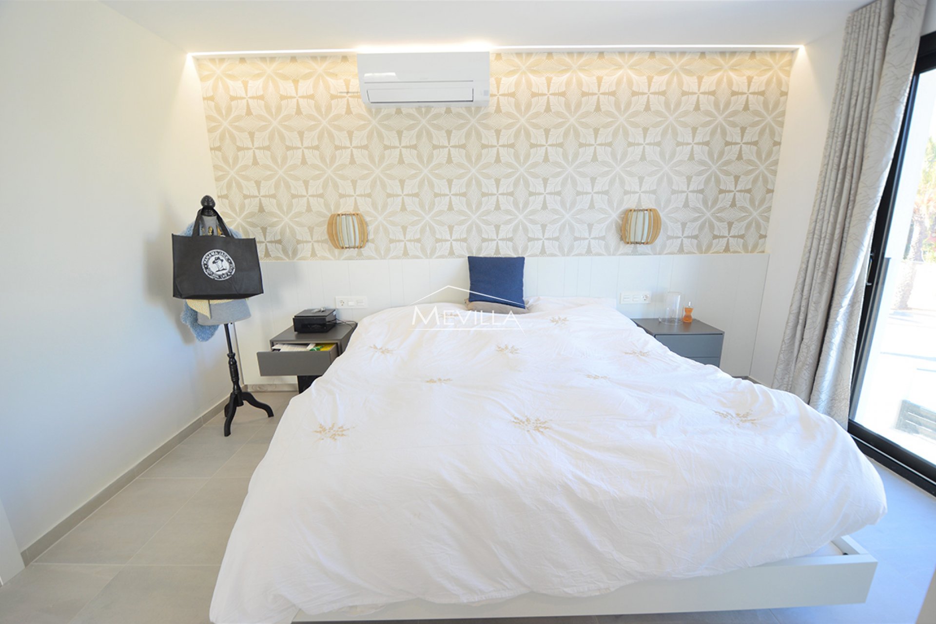 Reventas - Chalet / Villa - Orihuela Costa - Cabo Roig