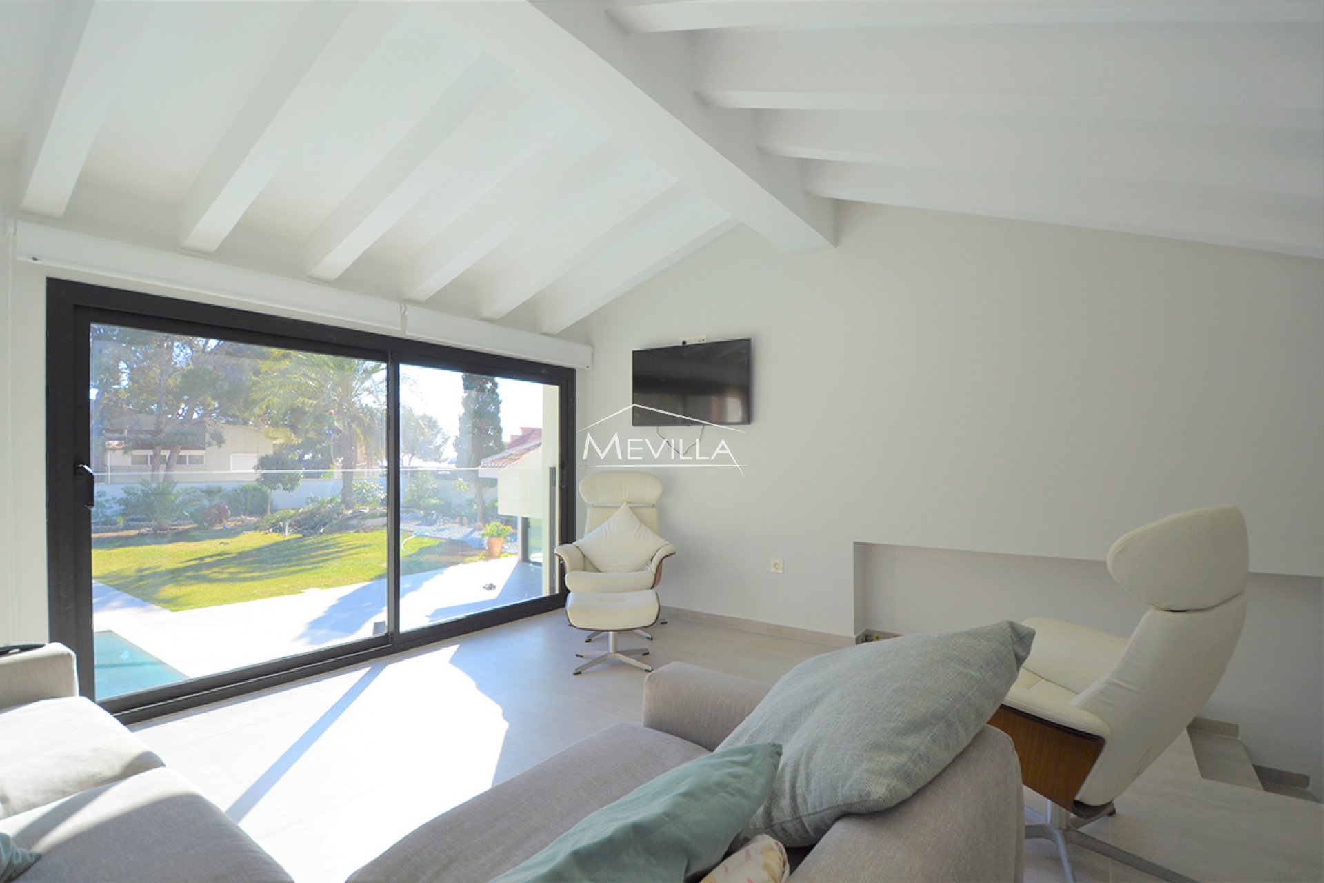 Reventas - Chalet / Villa - Orihuela Costa - Cabo Roig