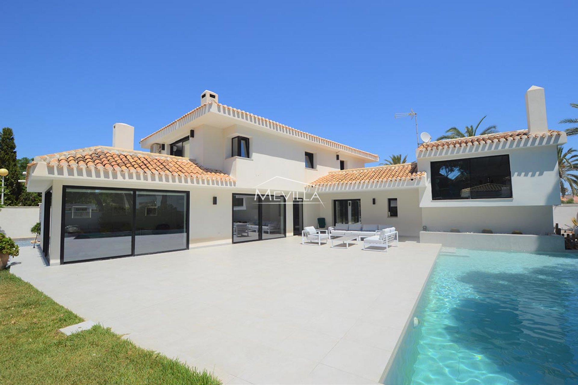 Reventas - Chalet / Villa - Orihuela Costa - Cabo Roig