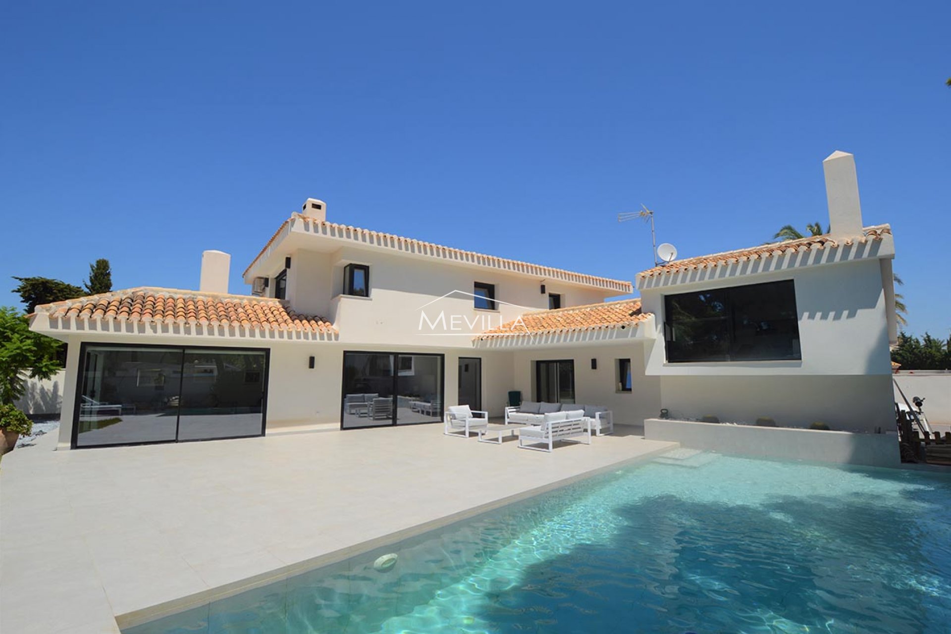 Reventas - Chalet / Villa - Orihuela Costa - Cabo Roig