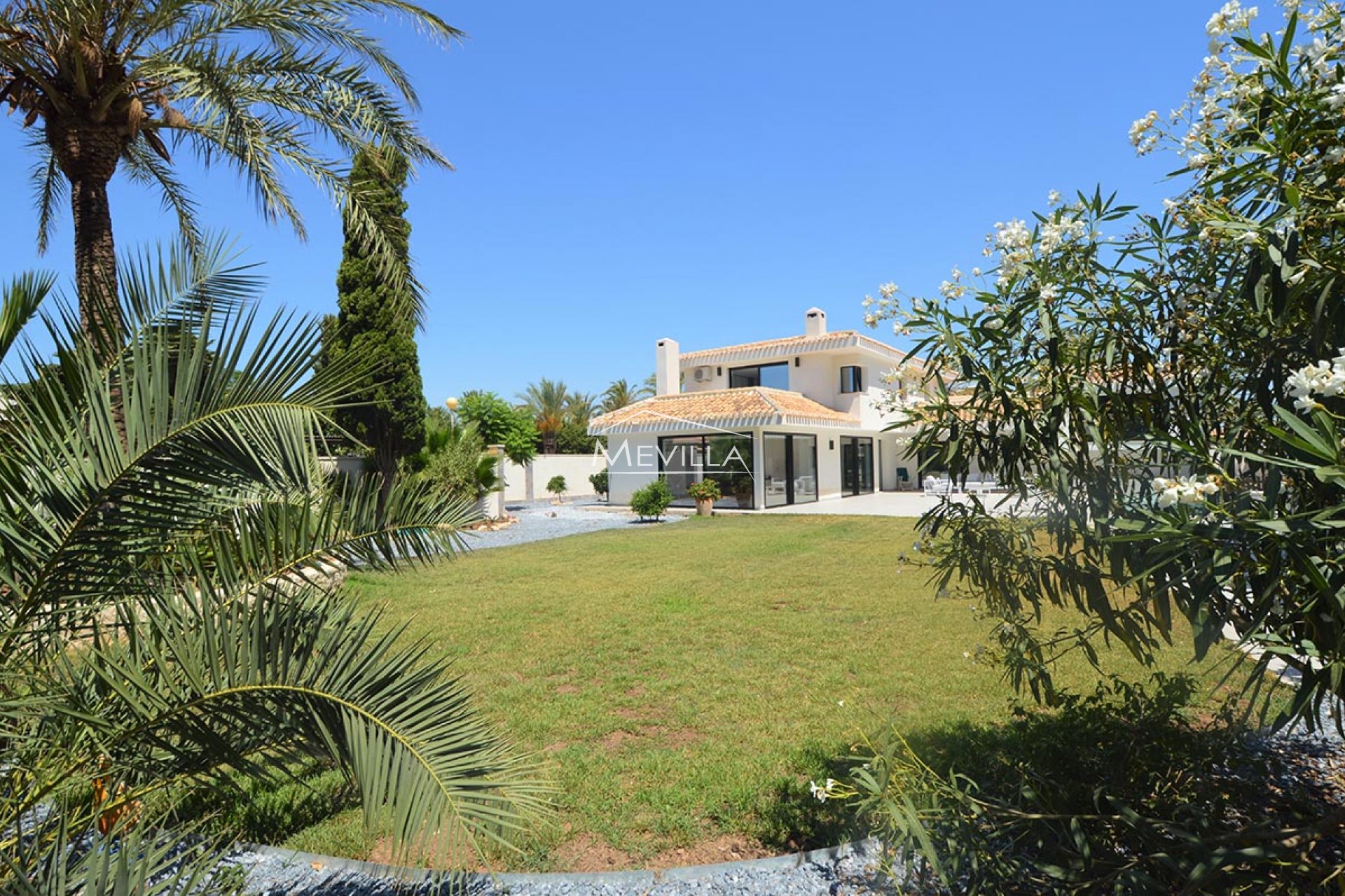 Reventas - Chalet / Villa - Orihuela Costa - Cabo Roig