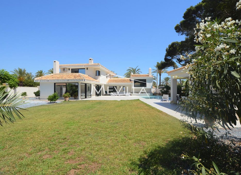Reventas - Chalet / Villa - Orihuela Costa - Cabo Roig