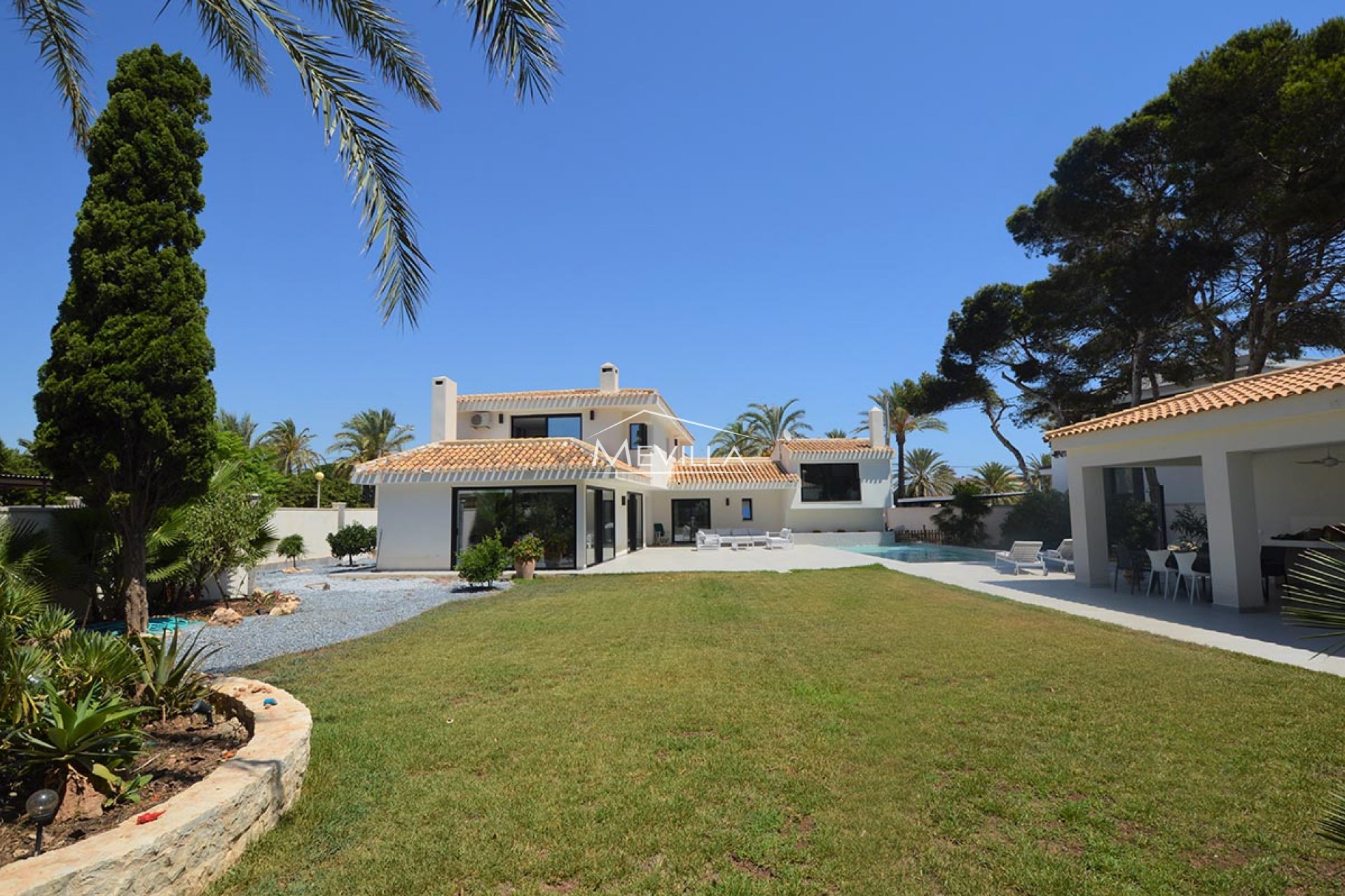 Reventas - Chalet / Villa - Orihuela Costa - Cabo Roig
