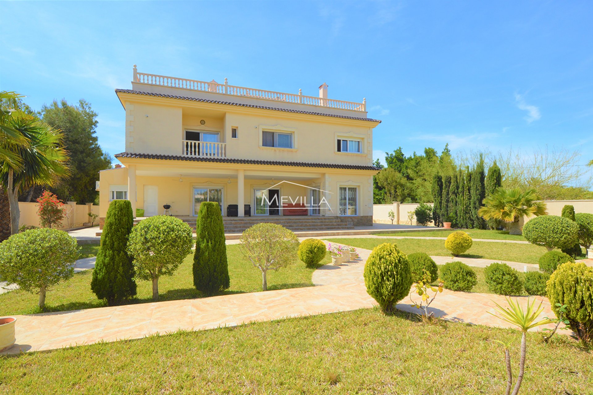 Reventas - Chalet / Villa - Orihuela Costa - Cabo Roig