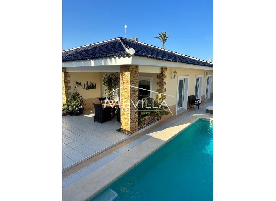 Reventas - Chalet / Villa - Orihuela Costa - Cabo Roig