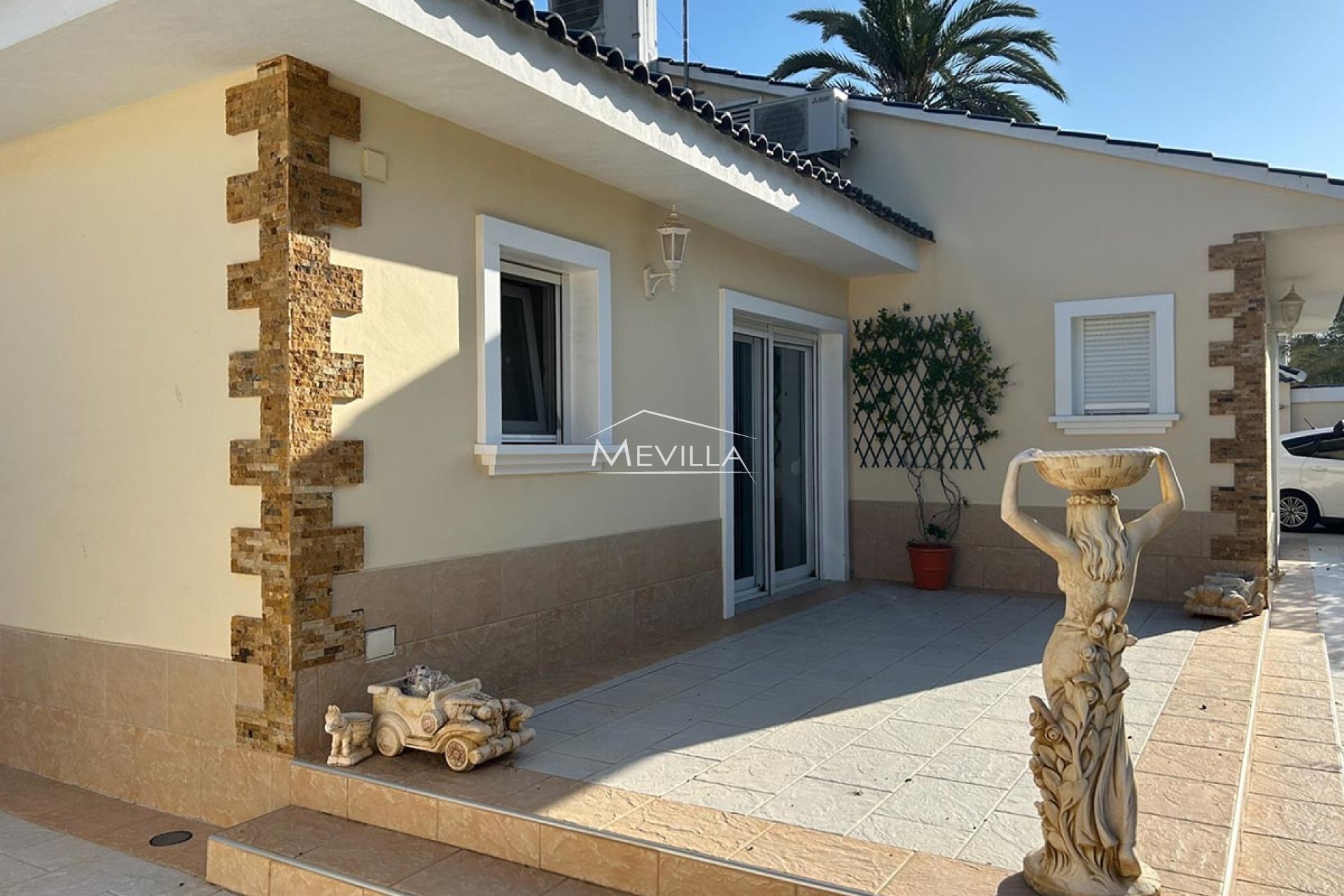 Reventas - Chalet / Villa - Orihuela Costa - Cabo Roig