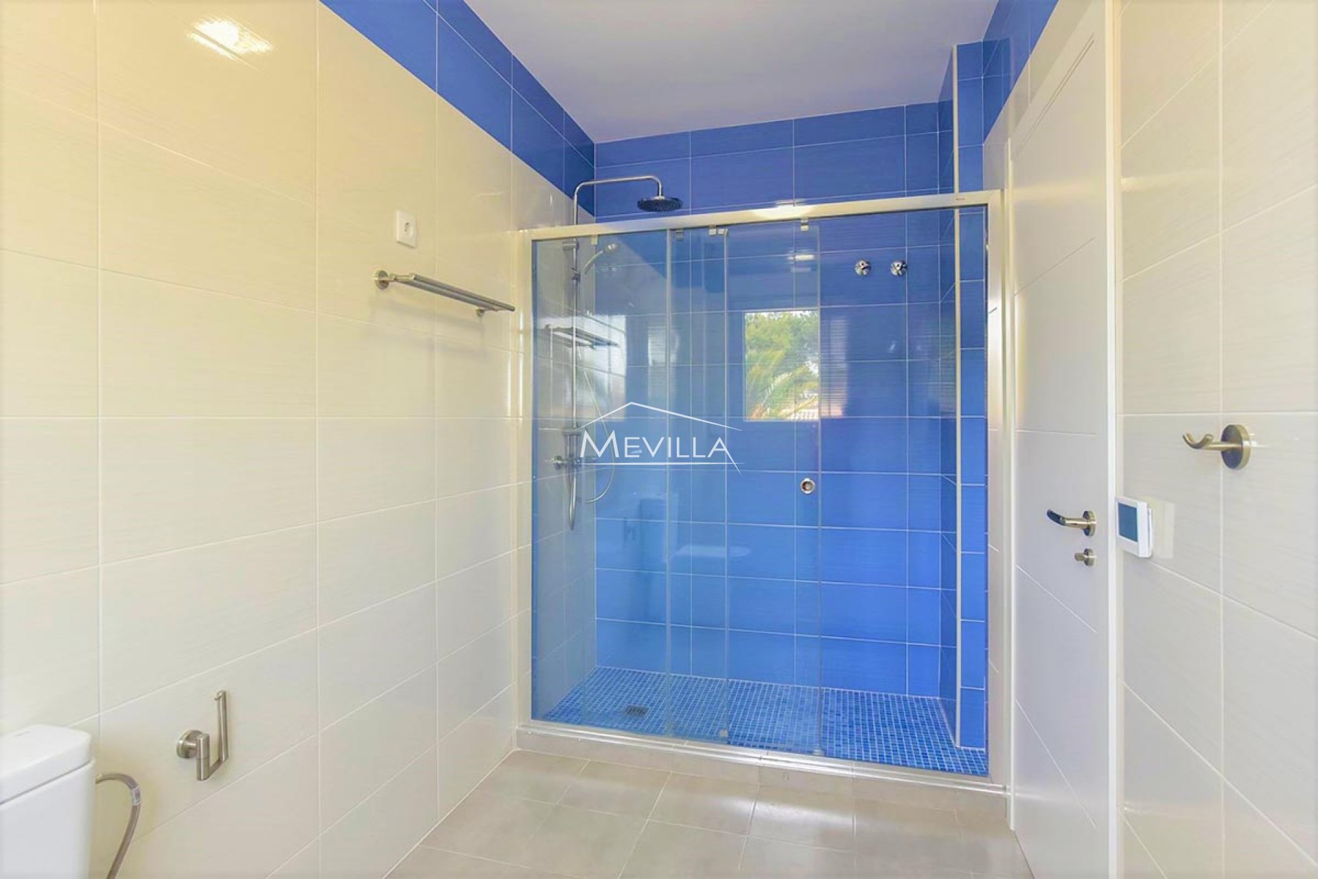 Reventas - Chalet / Villa - Orihuela Costa - Cabo Roig