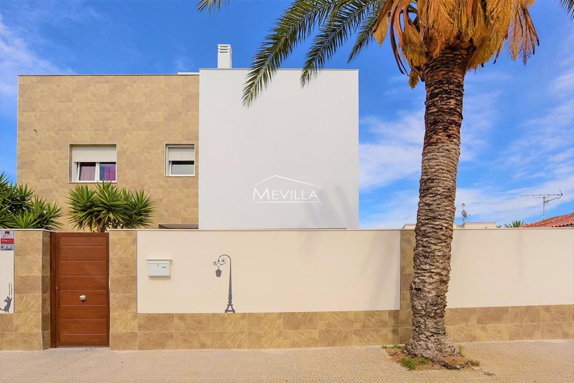 Reventas - Chalet / Villa - Orihuela Costa - Cabo Roig