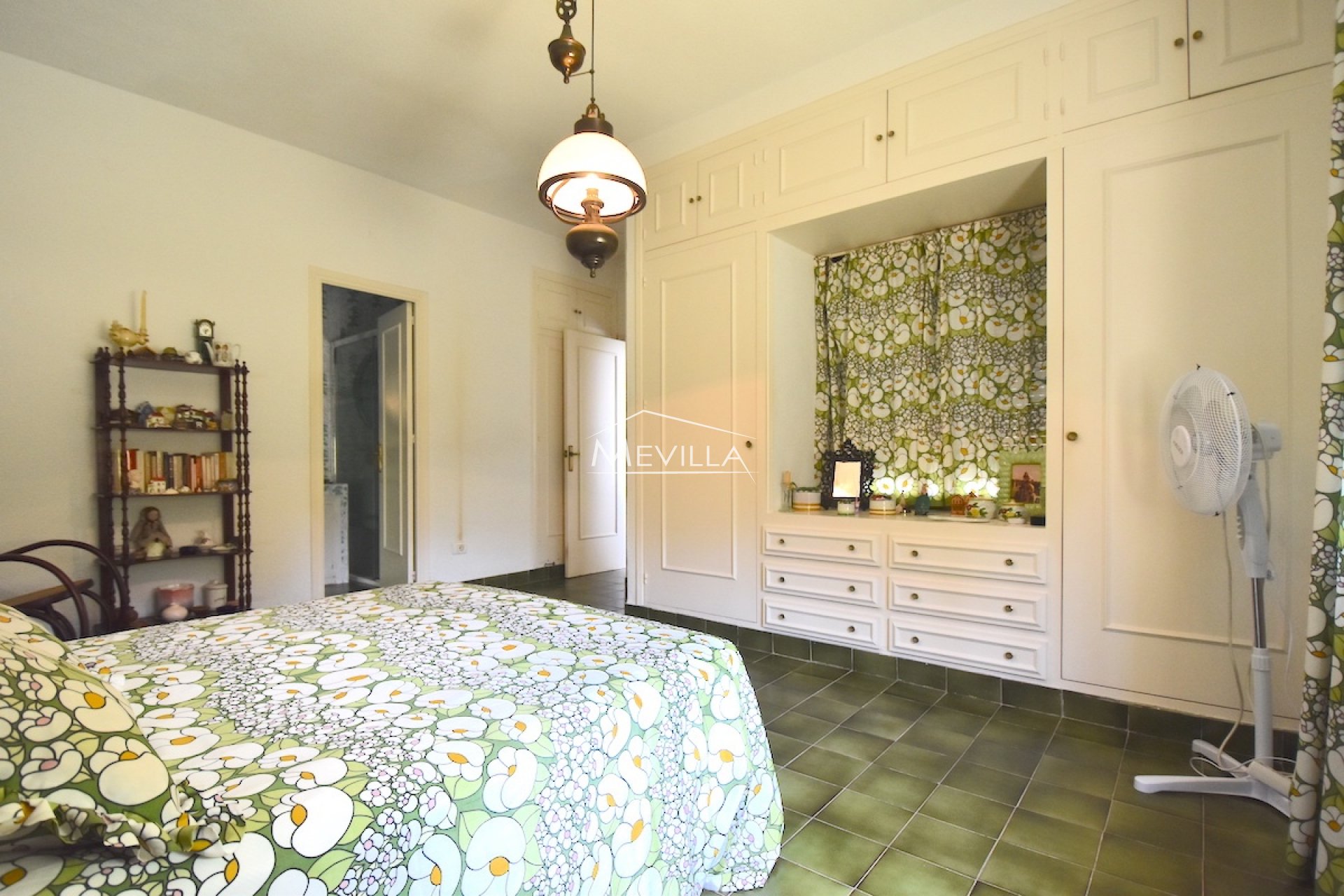 Reventas - Chalet / Villa - Orihuela Costa - Cabo Roig