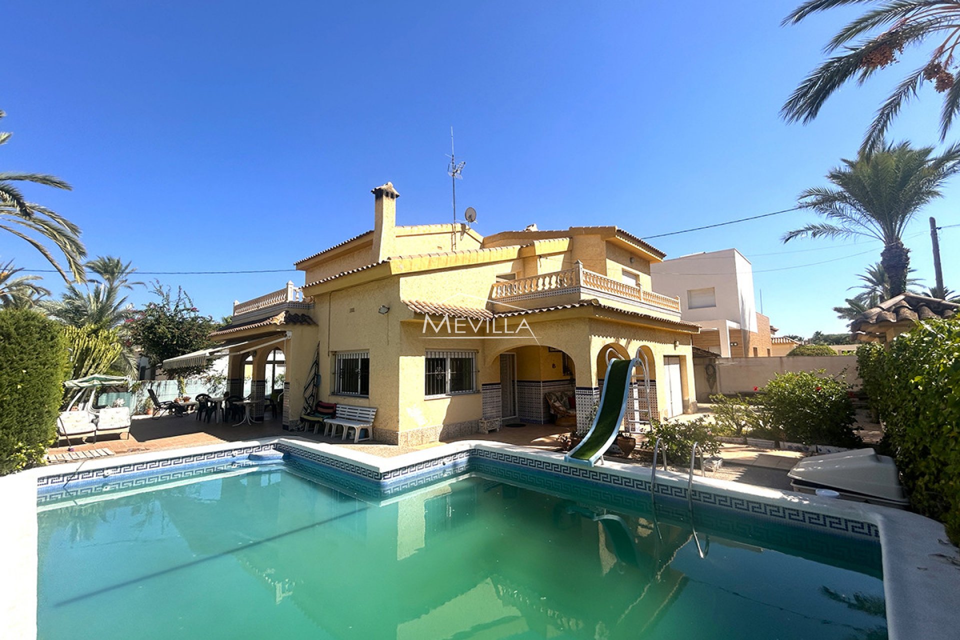 Reventas - Chalet / Villa - Orihuela Costa - Cabo Roig