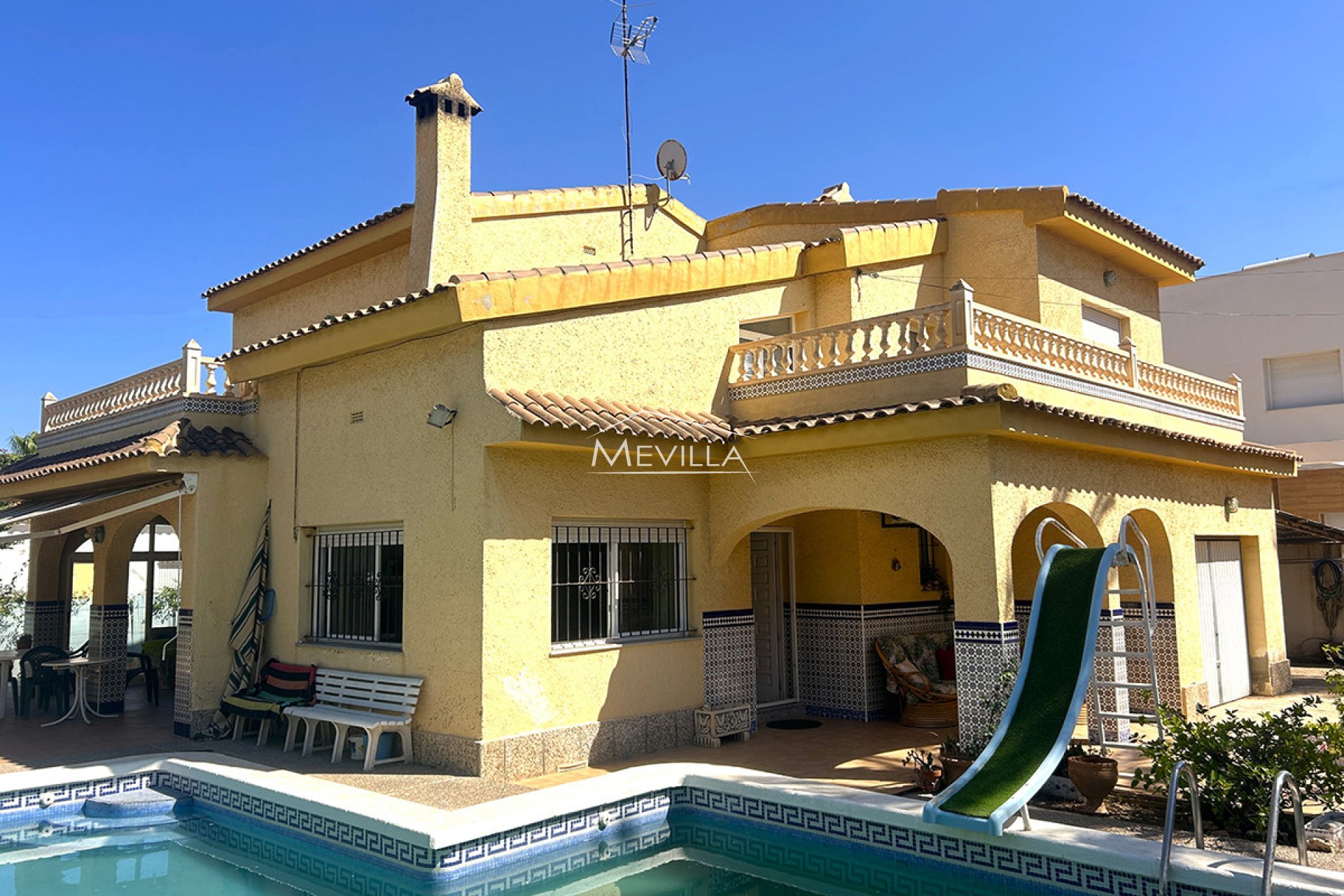 Reventas - Chalet / Villa - Orihuela Costa - Cabo Roig