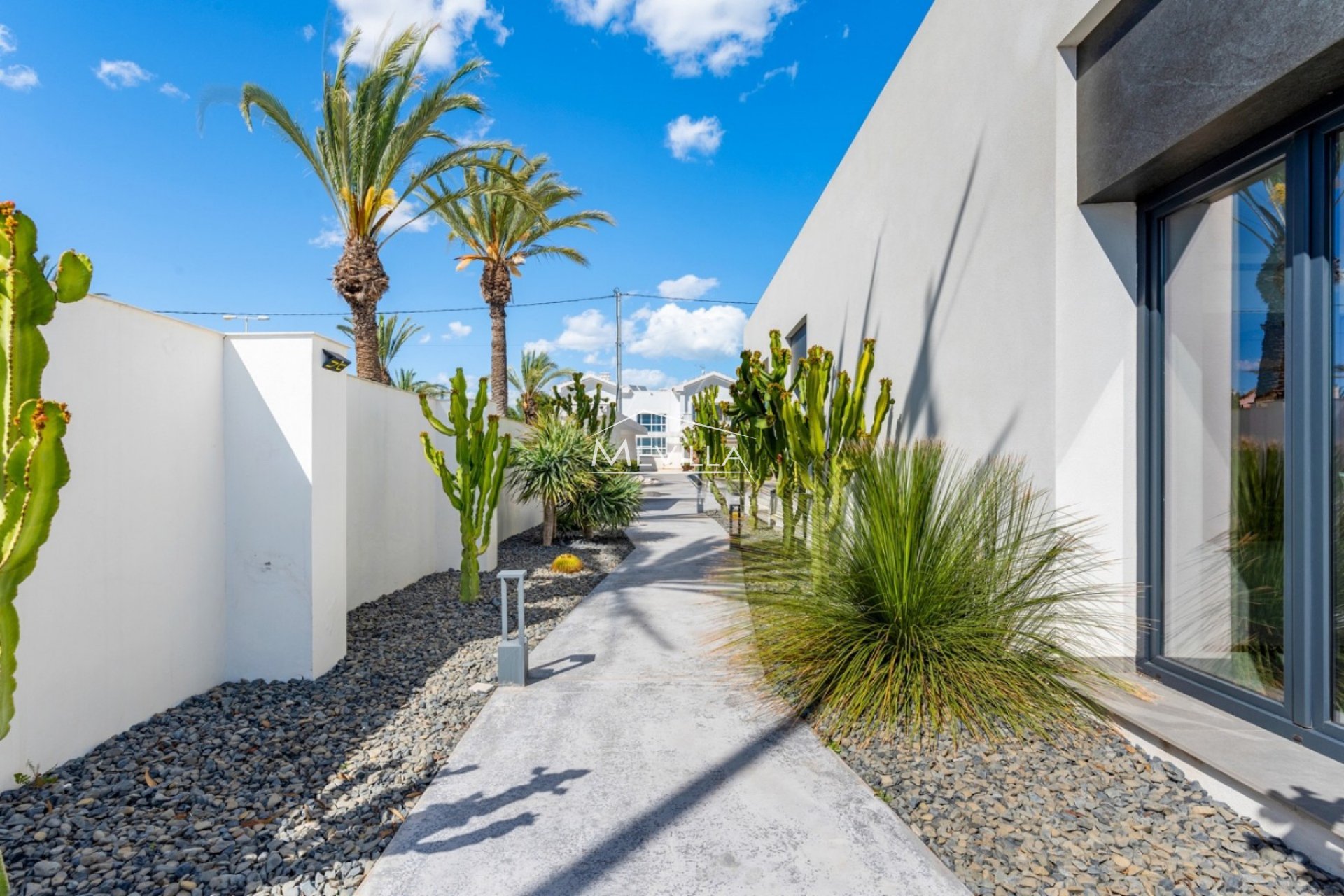 Reventas - Chalet / Villa - Orihuela Costa - Cabo Roig