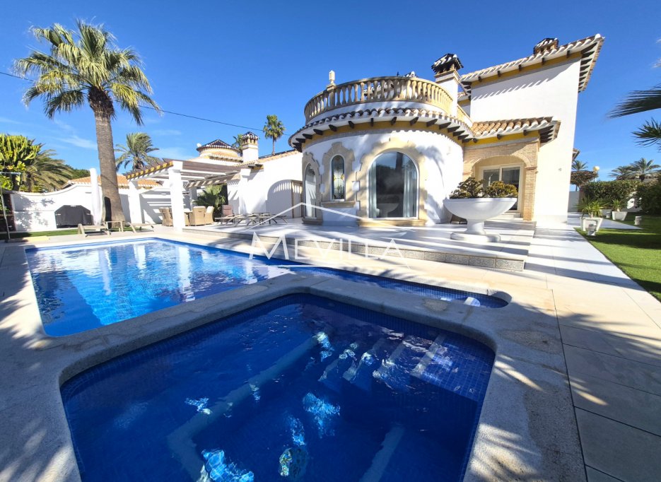 Reventas - Chalet / Villa - Orihuela Costa - Cabo Roig