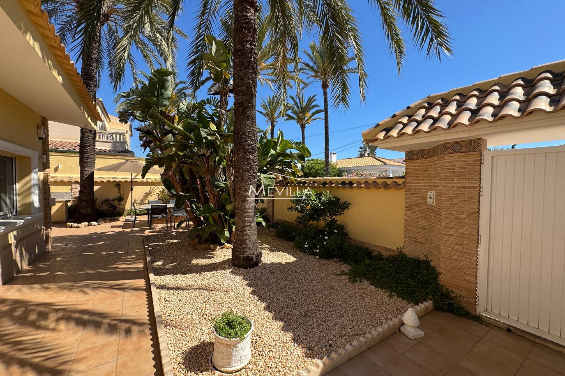 Reventas - Chalet / Villa - Orihuela Costa - Cabo Roig