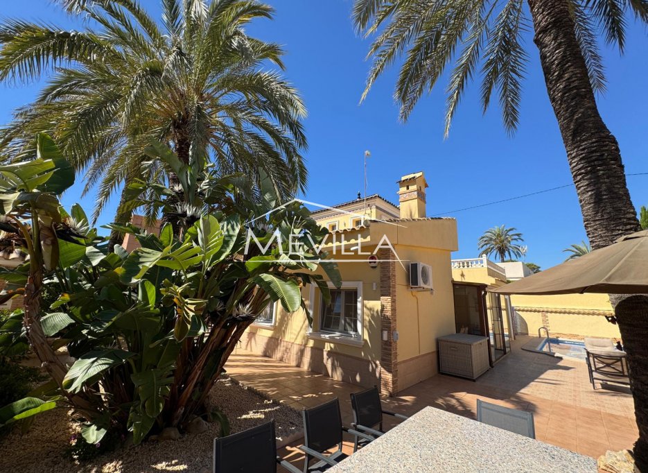 Reventas - Chalet / Villa - Orihuela Costa - Cabo Roig