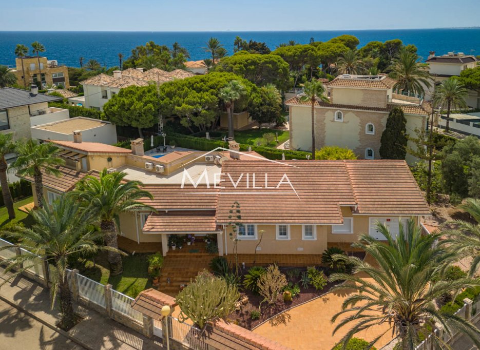 Reventas - Chalet / Villa - Orihuela Costa - Cabo Roig