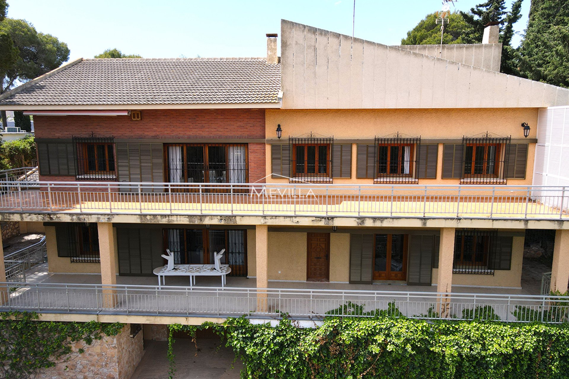 Reventas - Chalet / Villa - Orihuela Costa - Campoamor