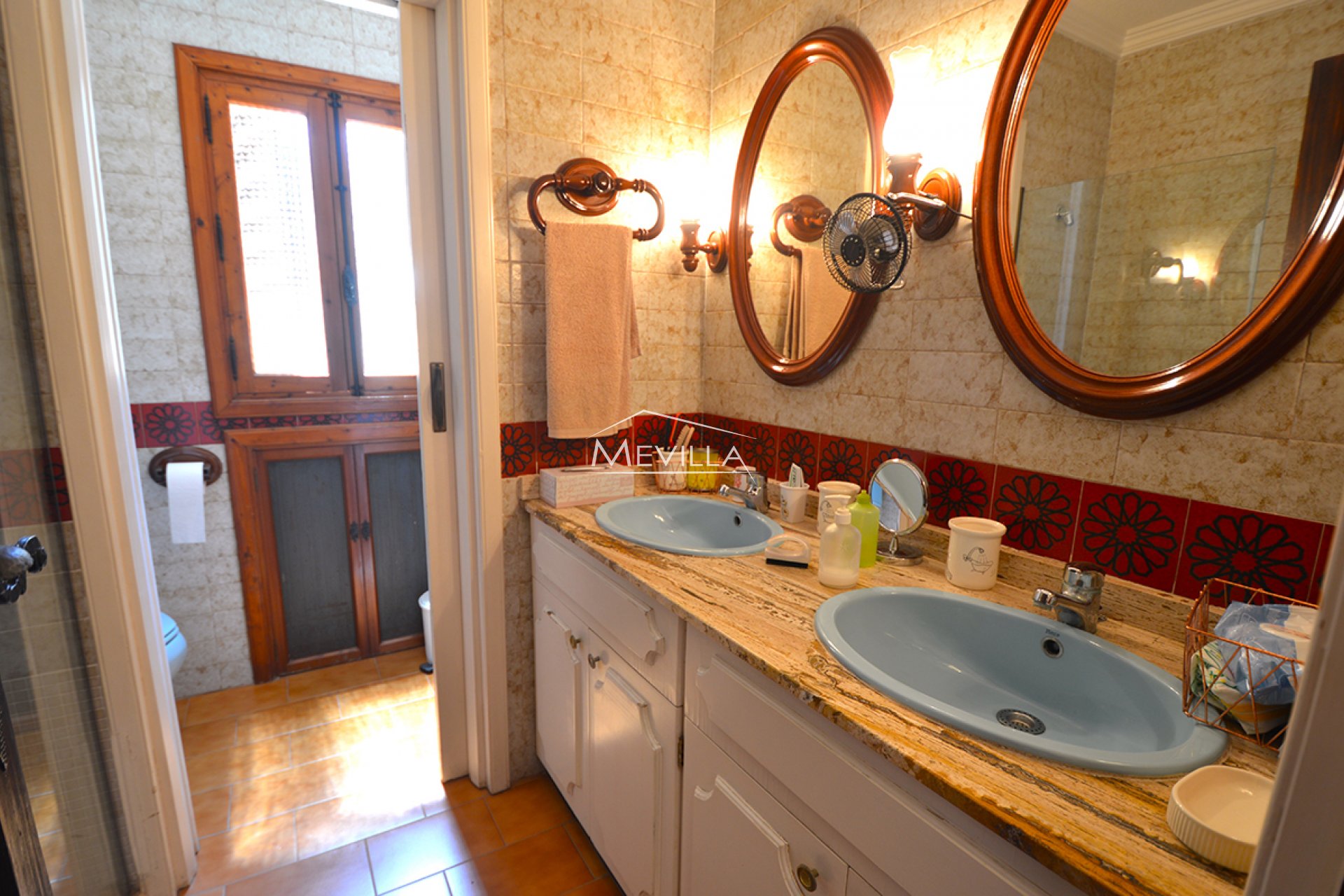 Reventas - Chalet / Villa - Orihuela Costa - Campoamor