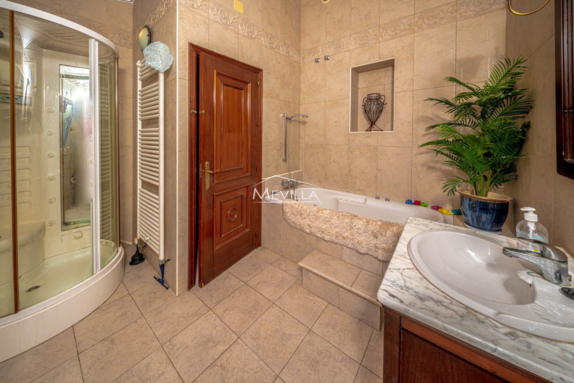 Reventas - Chalet / Villa - Orihuela Costa - Campoamor