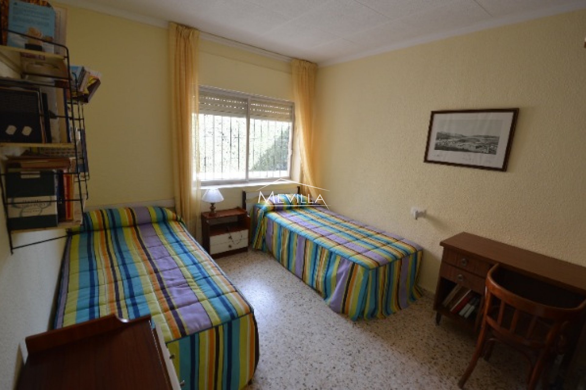 Reventas - Chalet / Villa - Orihuela Costa - La Zenia