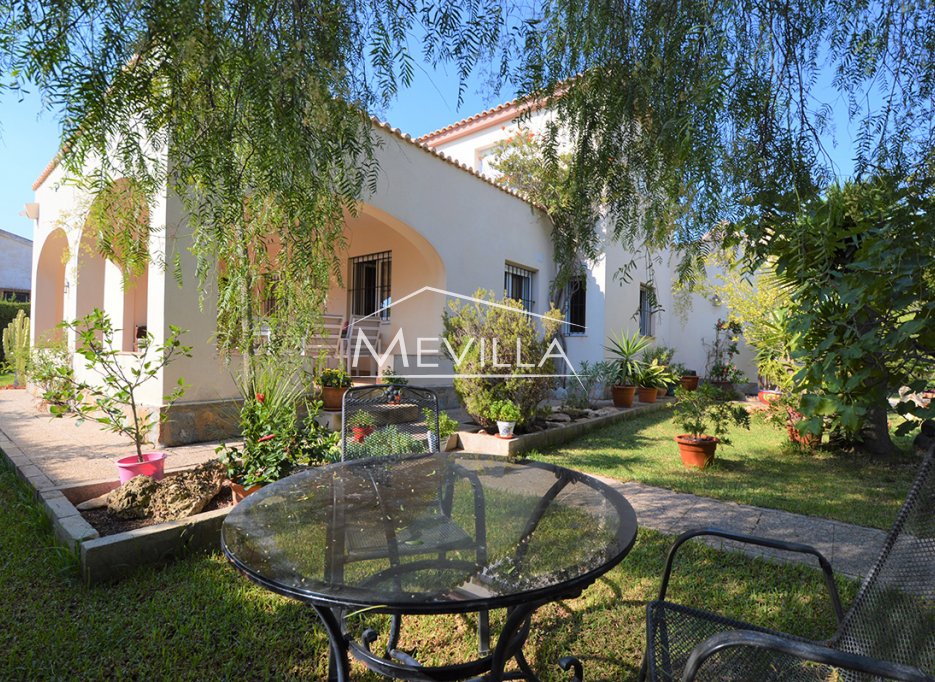Reventas - Chalet / Villa - Orihuela Costa - La Zenia