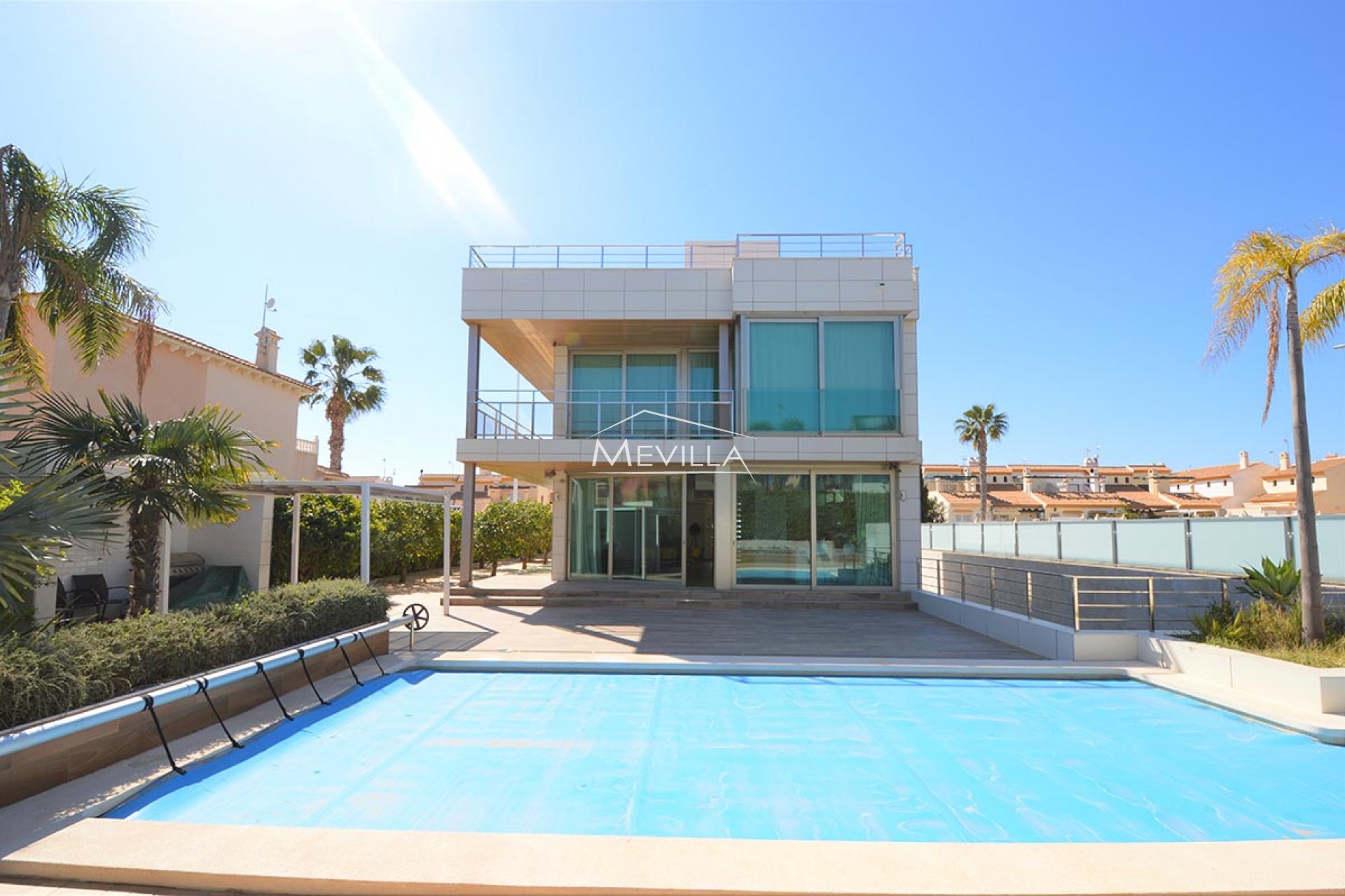 Reventas - Chalet / Villa - Orihuela Costa - La Zenia