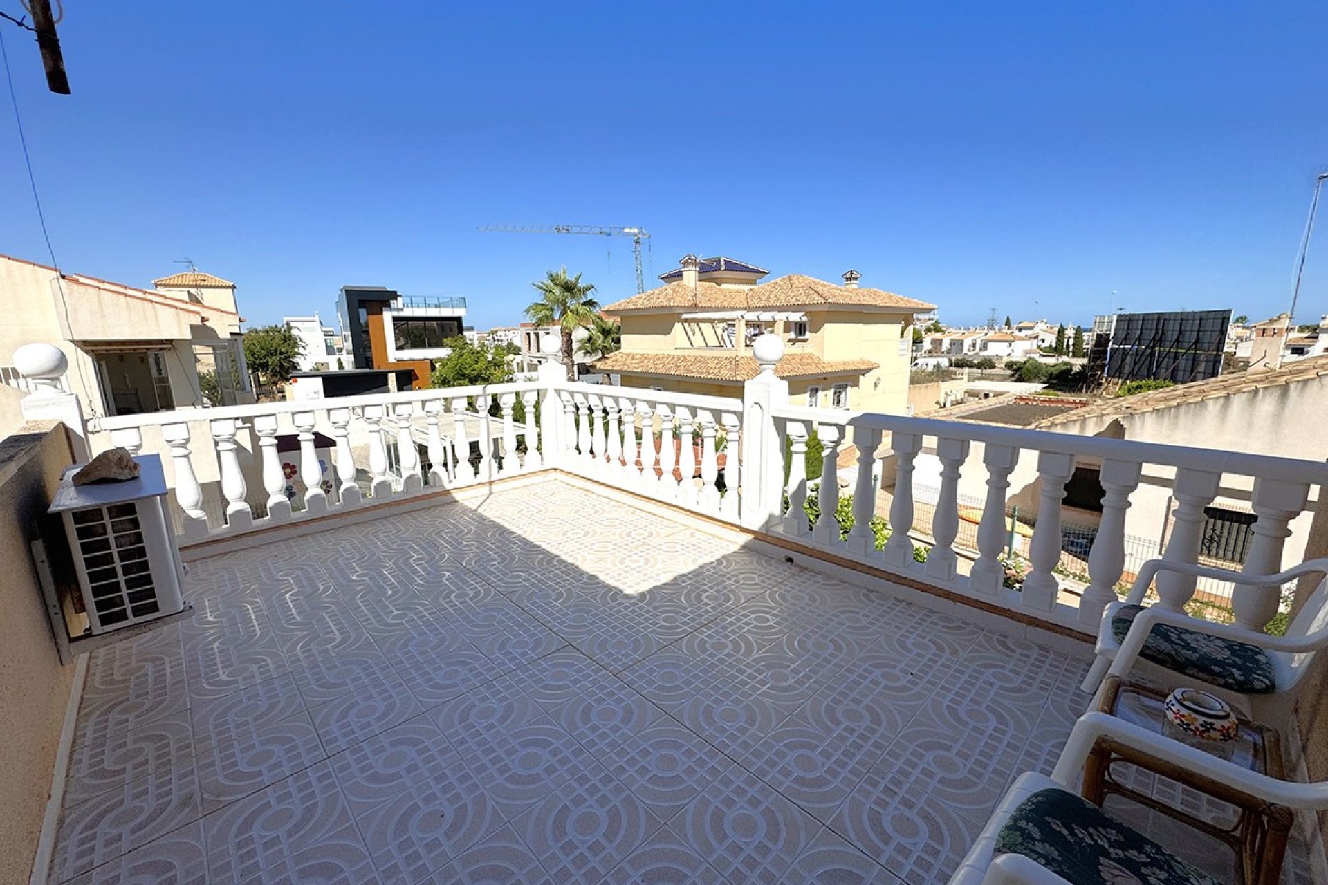 Reventas - Chalet / Villa - Orihuela Costa - La Zenia