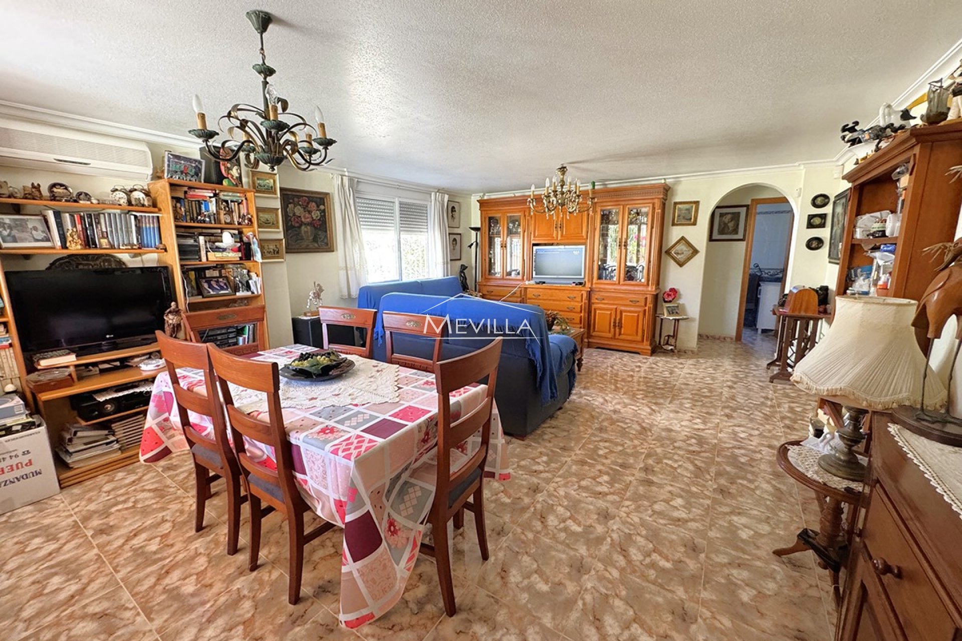 Reventas - Chalet / Villa - Orihuela Costa - La Zenia