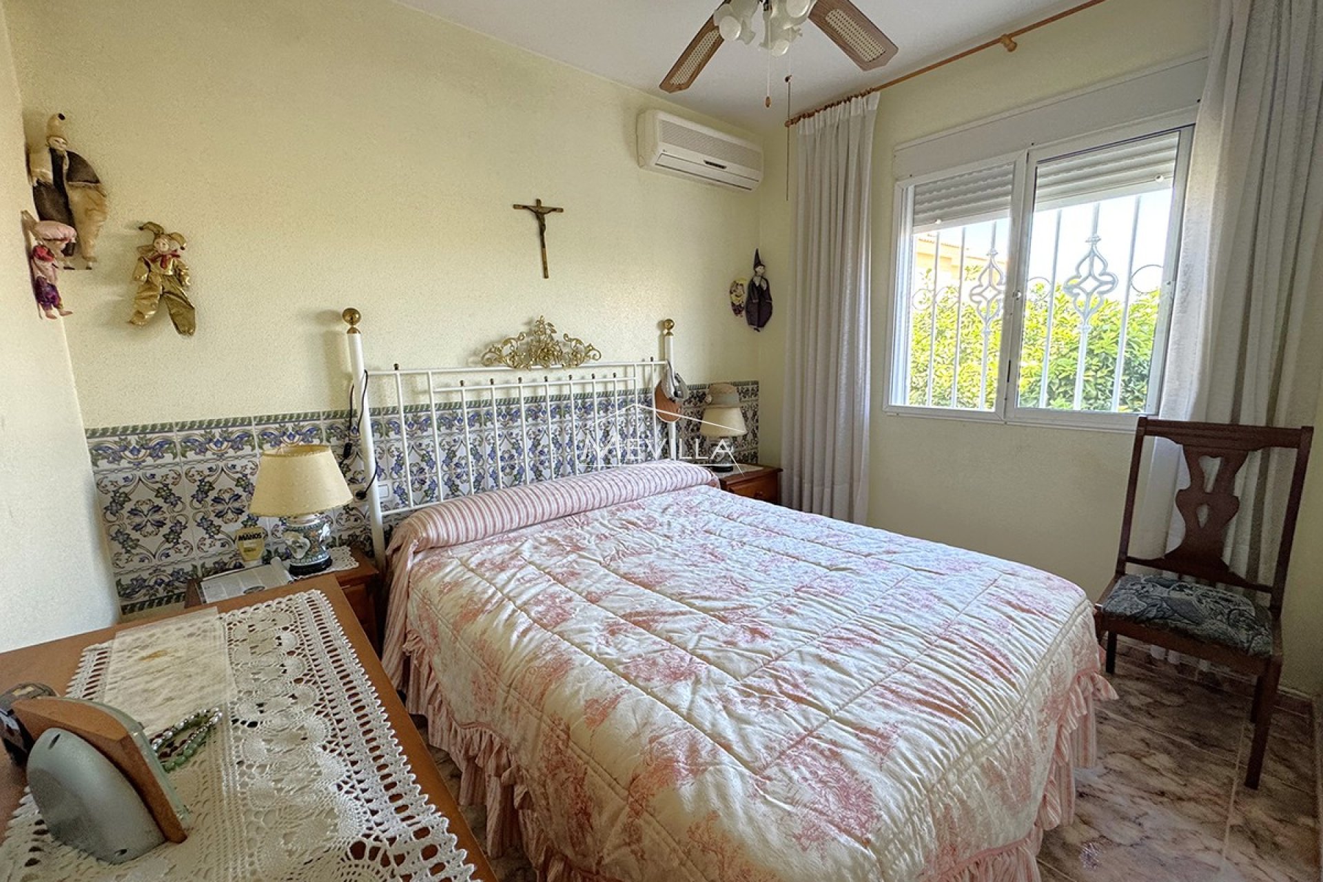 Reventas - Chalet / Villa - Orihuela Costa - La Zenia