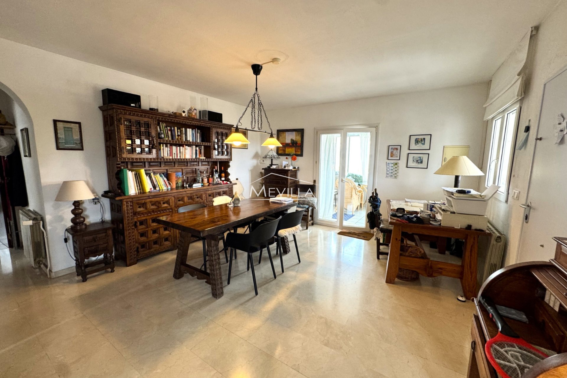 Reventas - Chalet / Villa - Orihuela Costa - La Zenia