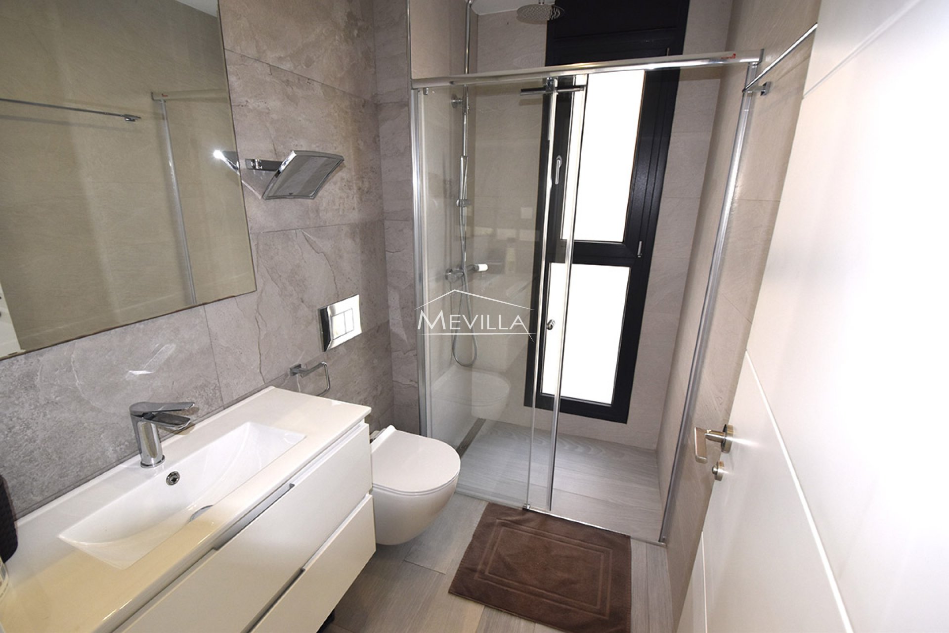 Reventas - Chalet / Villa - Orihuela Costa - Lomas de Cabo Roig