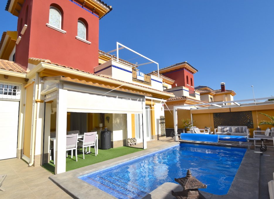 Reventas - Chalet / Villa - Orihuela Costa - Lomas de Cabo Roig