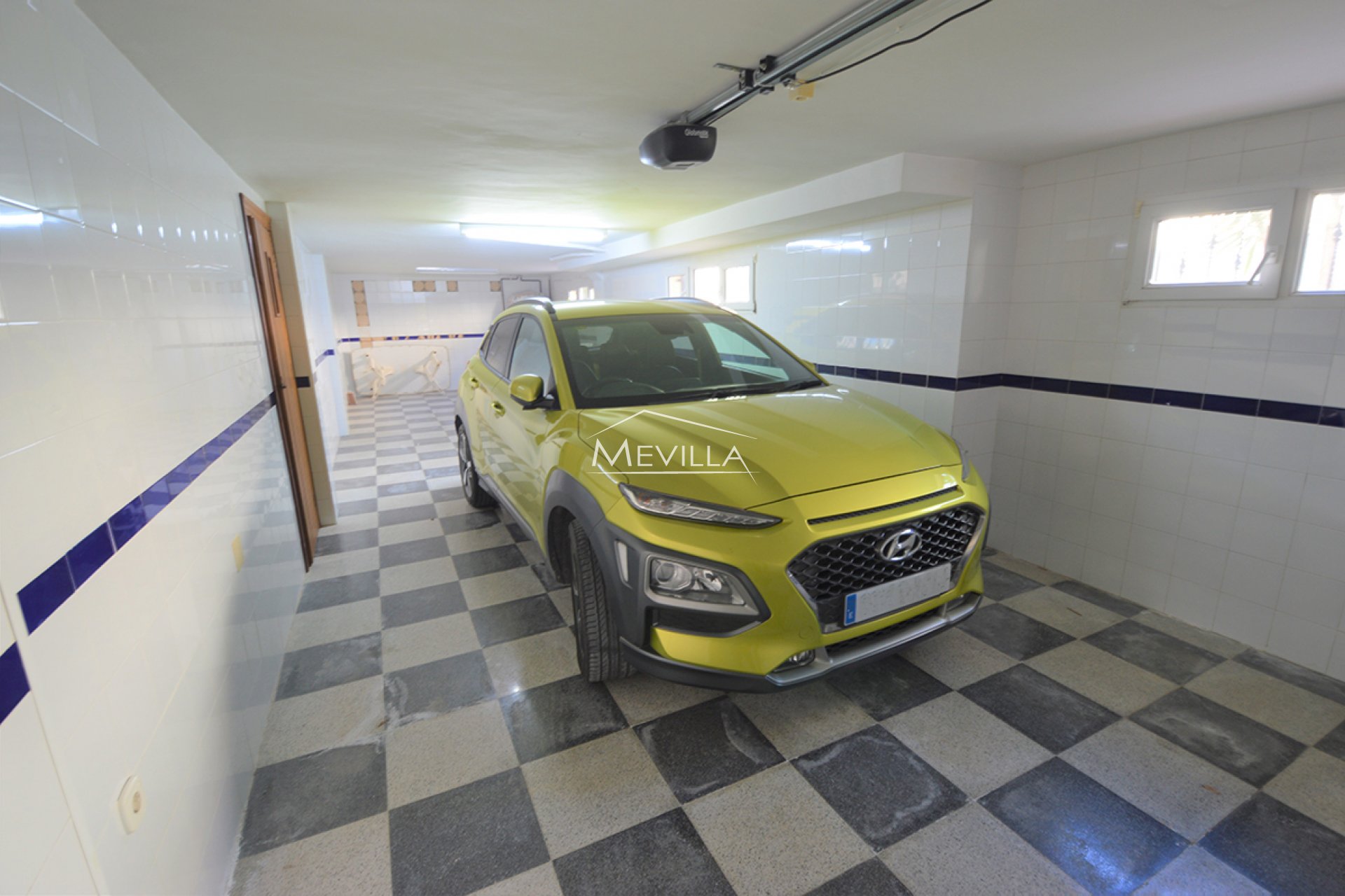 Reventas - Chalet / Villa - Orihuela Costa - Mil Palmeras