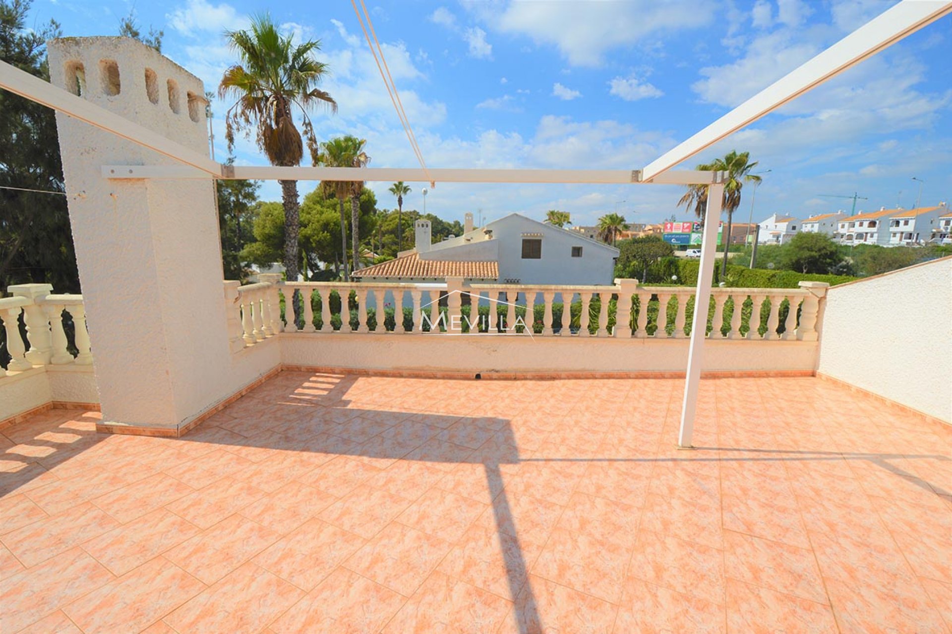 Reventas - Chalet / Villa - Orihuela Costa - Playa Flamenca