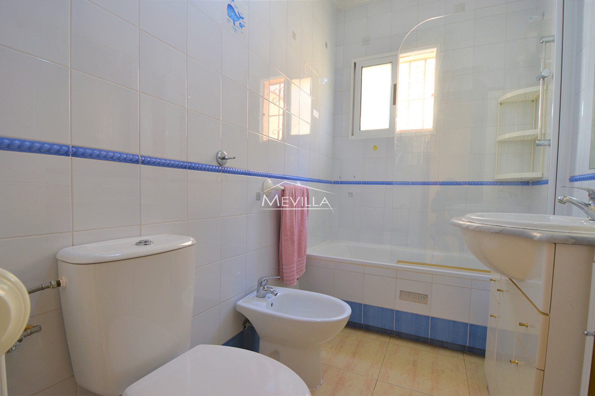 Reventas - Chalet / Villa - Orihuela Costa - Playa Flamenca