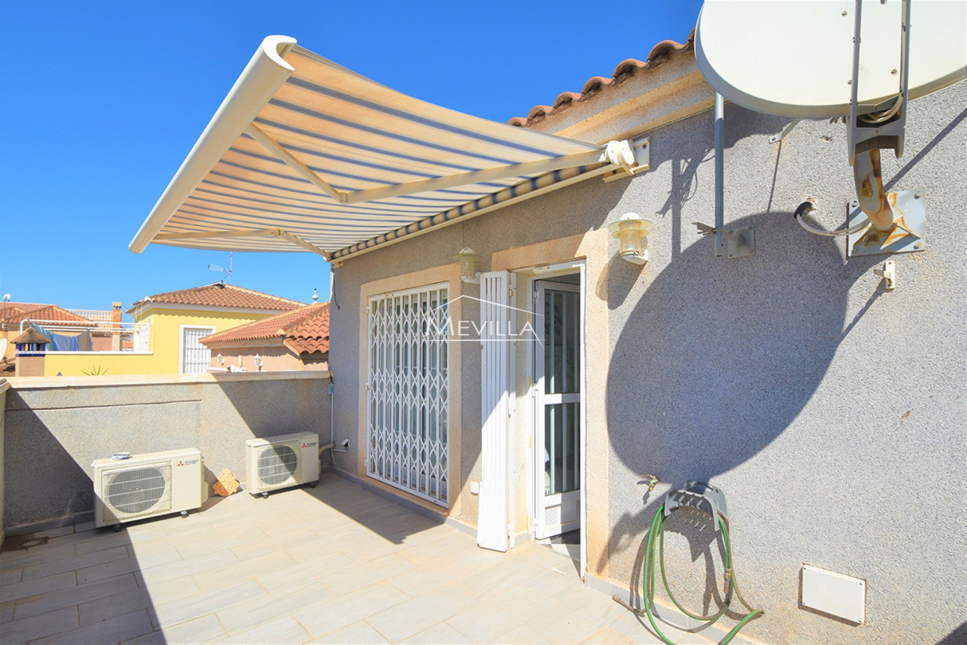 Reventas - Chalet / Villa - Orihuela Costa - Playa Flamenca