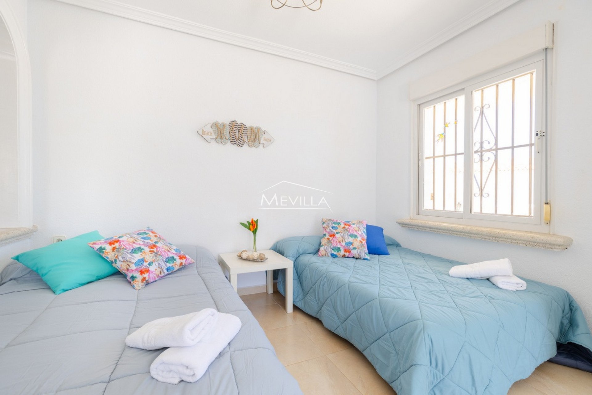 Reventas - Chalet / Villa - Orihuela Costa - Playa Flamenca