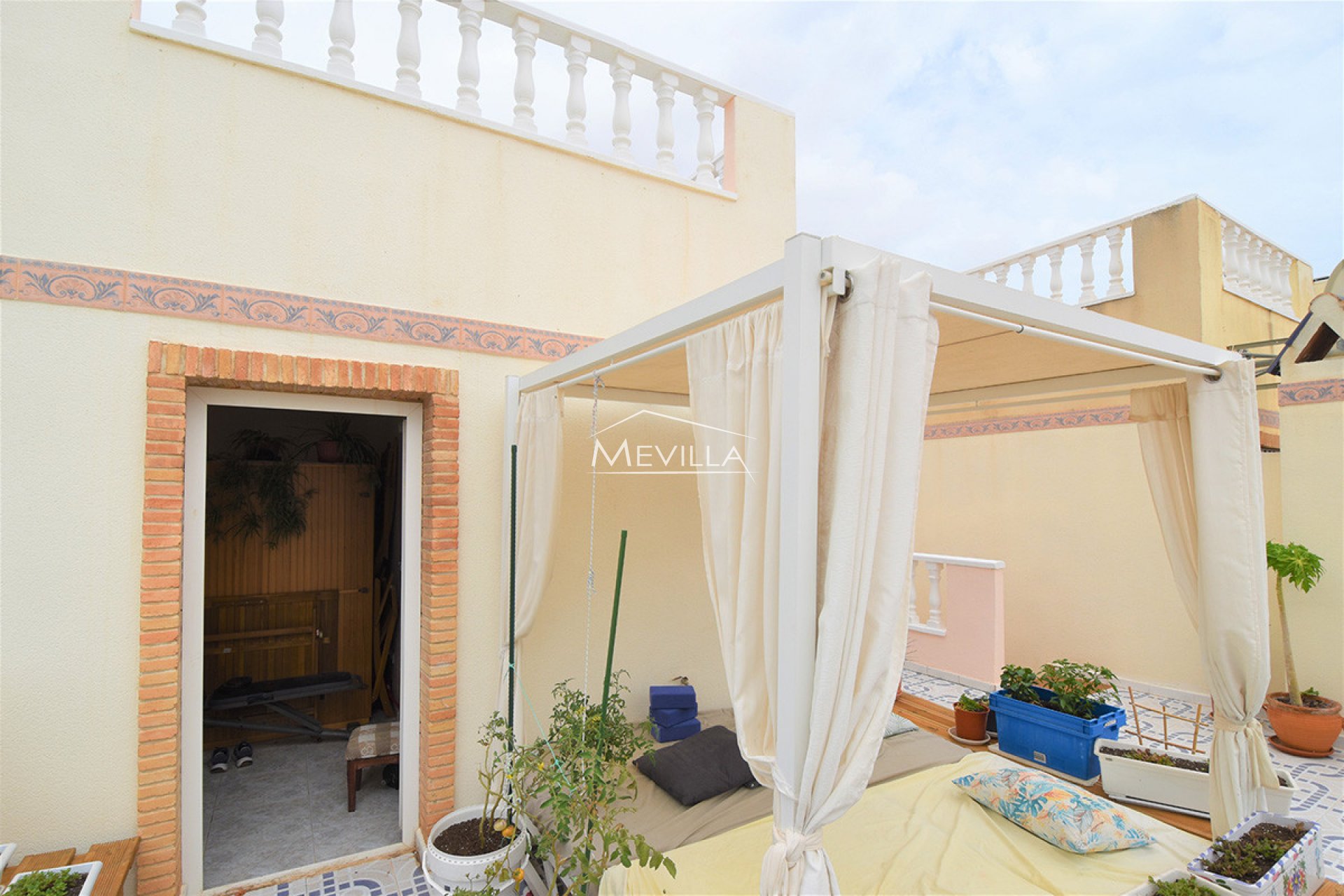 Reventas - Chalet / Villa - Orihuela Costa - Playa Flamenca