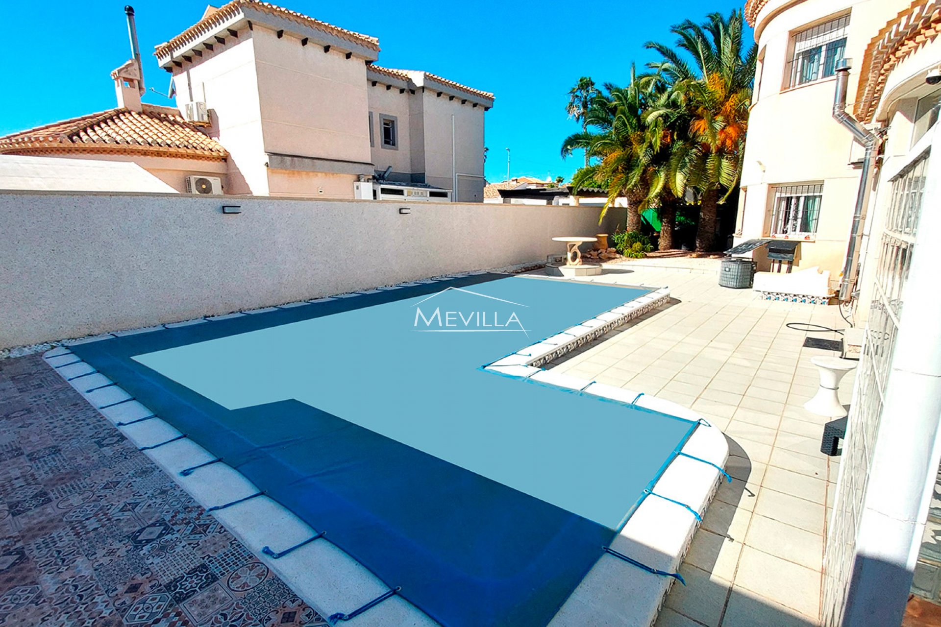 Reventas - Chalet / Villa - Orihuela Costa - Playa Flamenca
