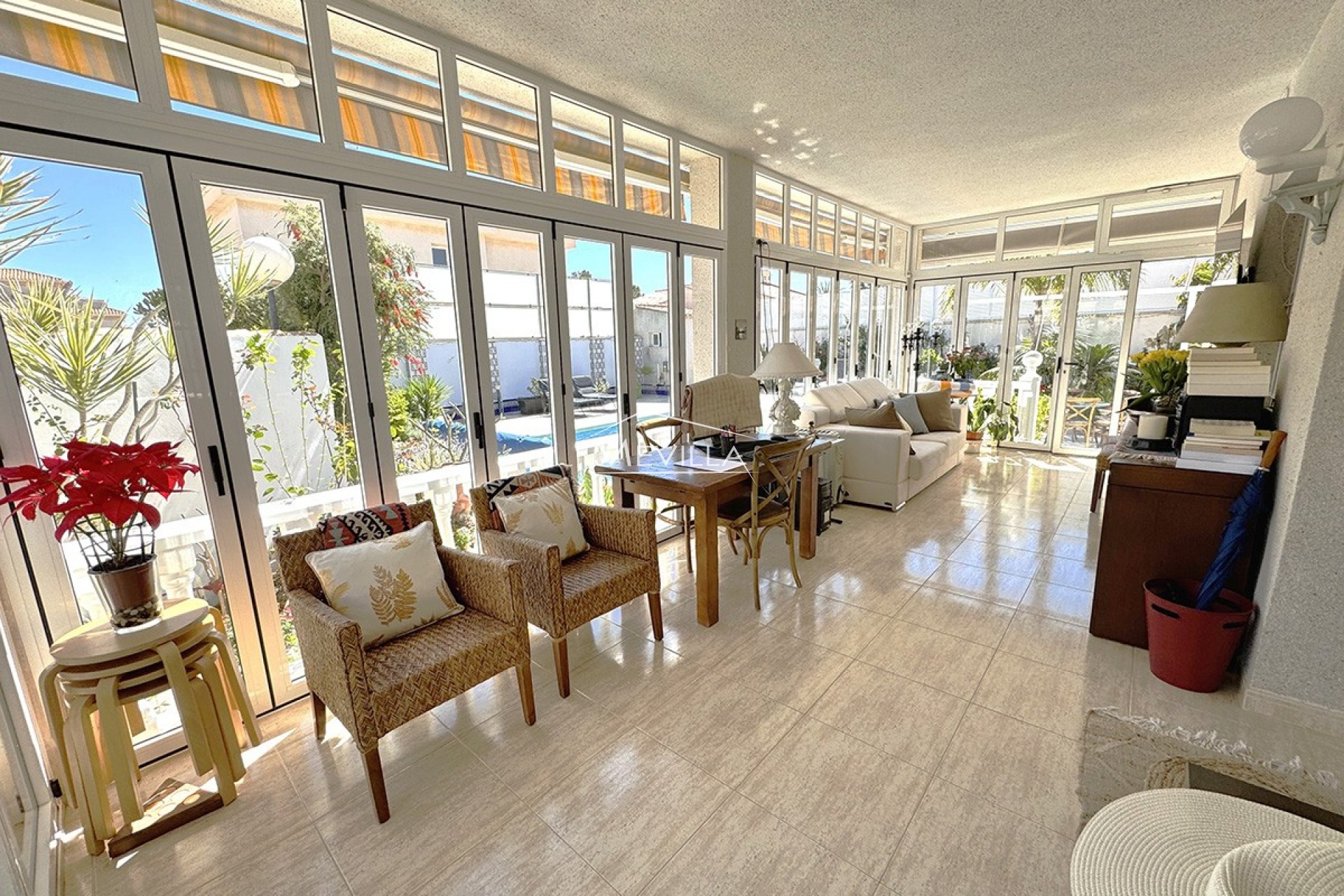 Reventas - Chalet / Villa - Orihuela Costa - Playa Flamenca