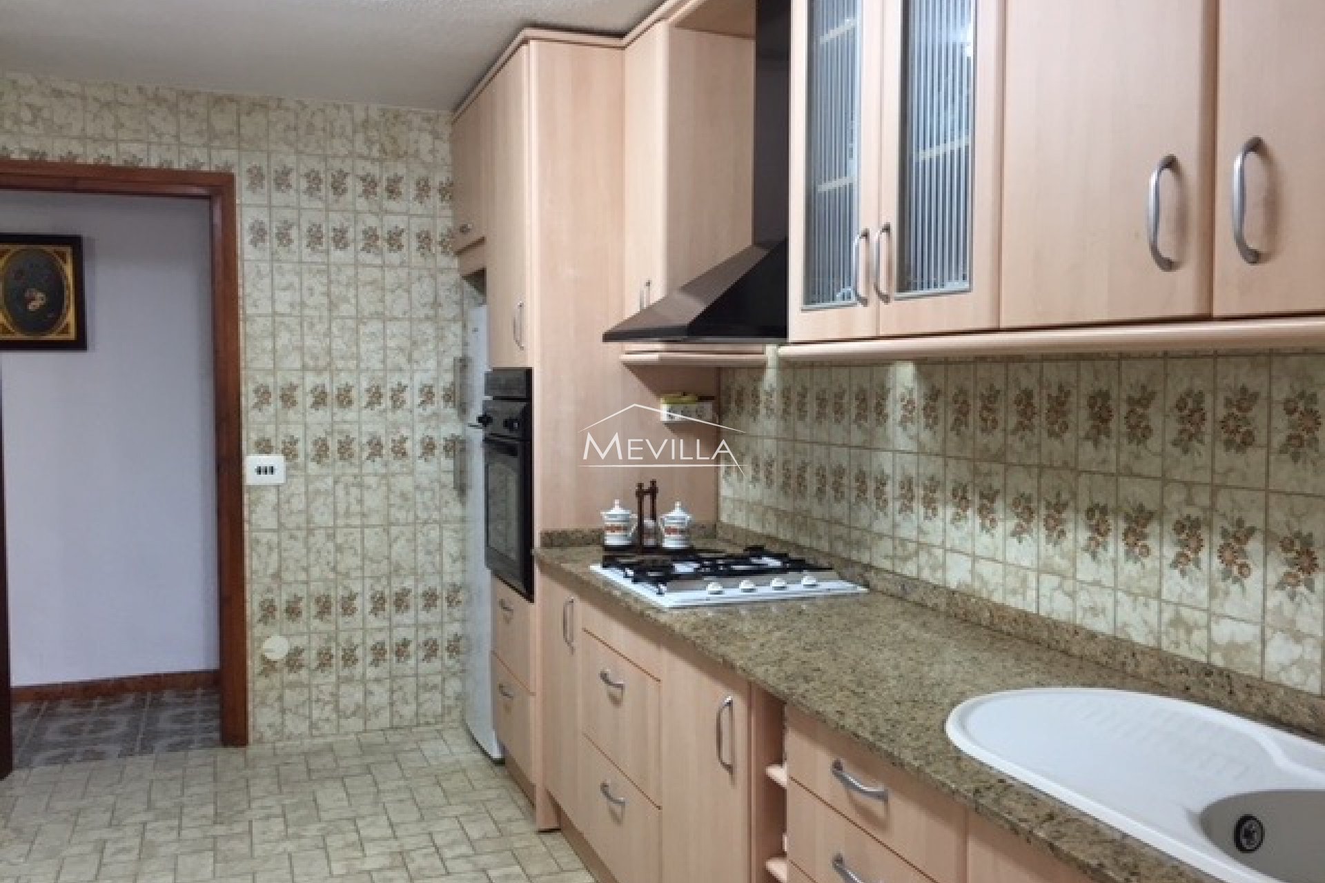 Reventas - Chalet / Villa - Orihuela Costa - Punta Prima