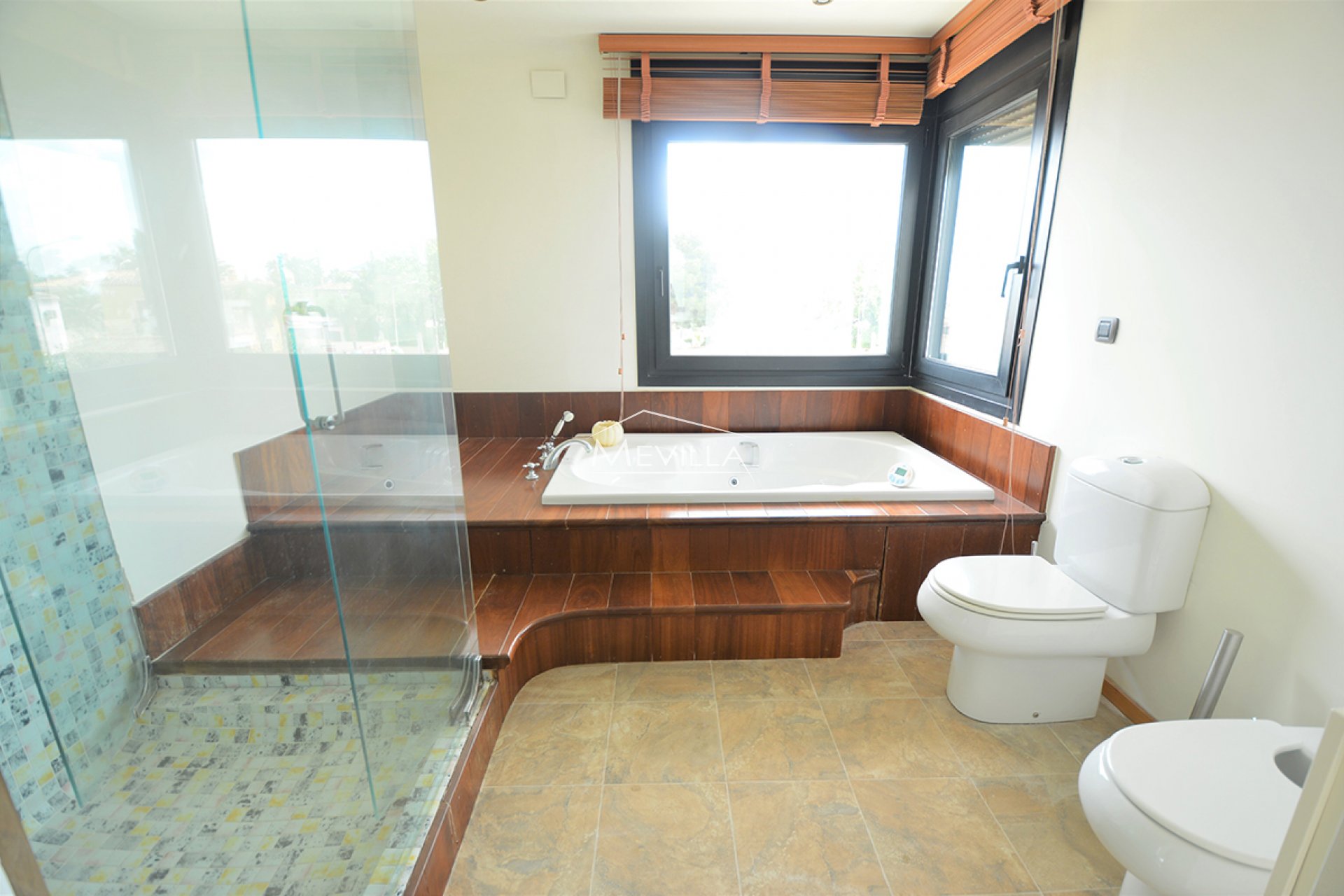 Reventas - Chalet / Villa - Orihuela Costa - Villamartin