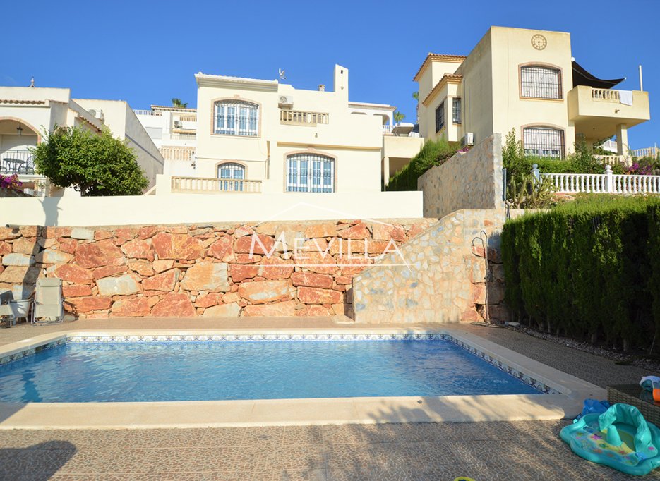 Reventas - Chalet / Villa - Orihuela Costa - Villamartin